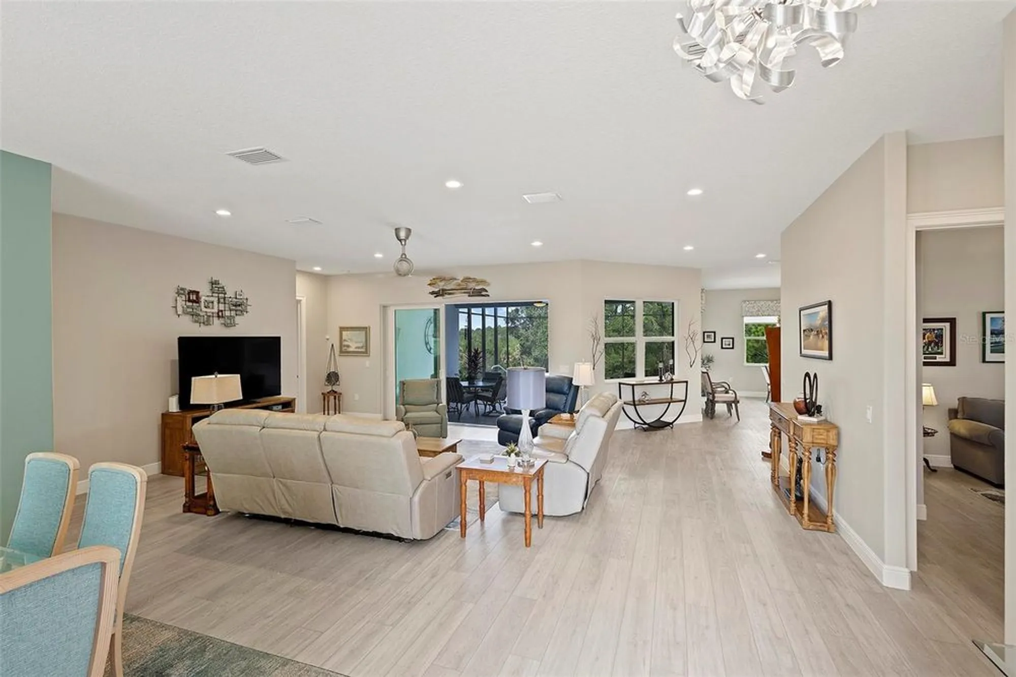 Property Slideshow image 7 of 70 | 5132 greens dr, Lady Lake, FL, 32159