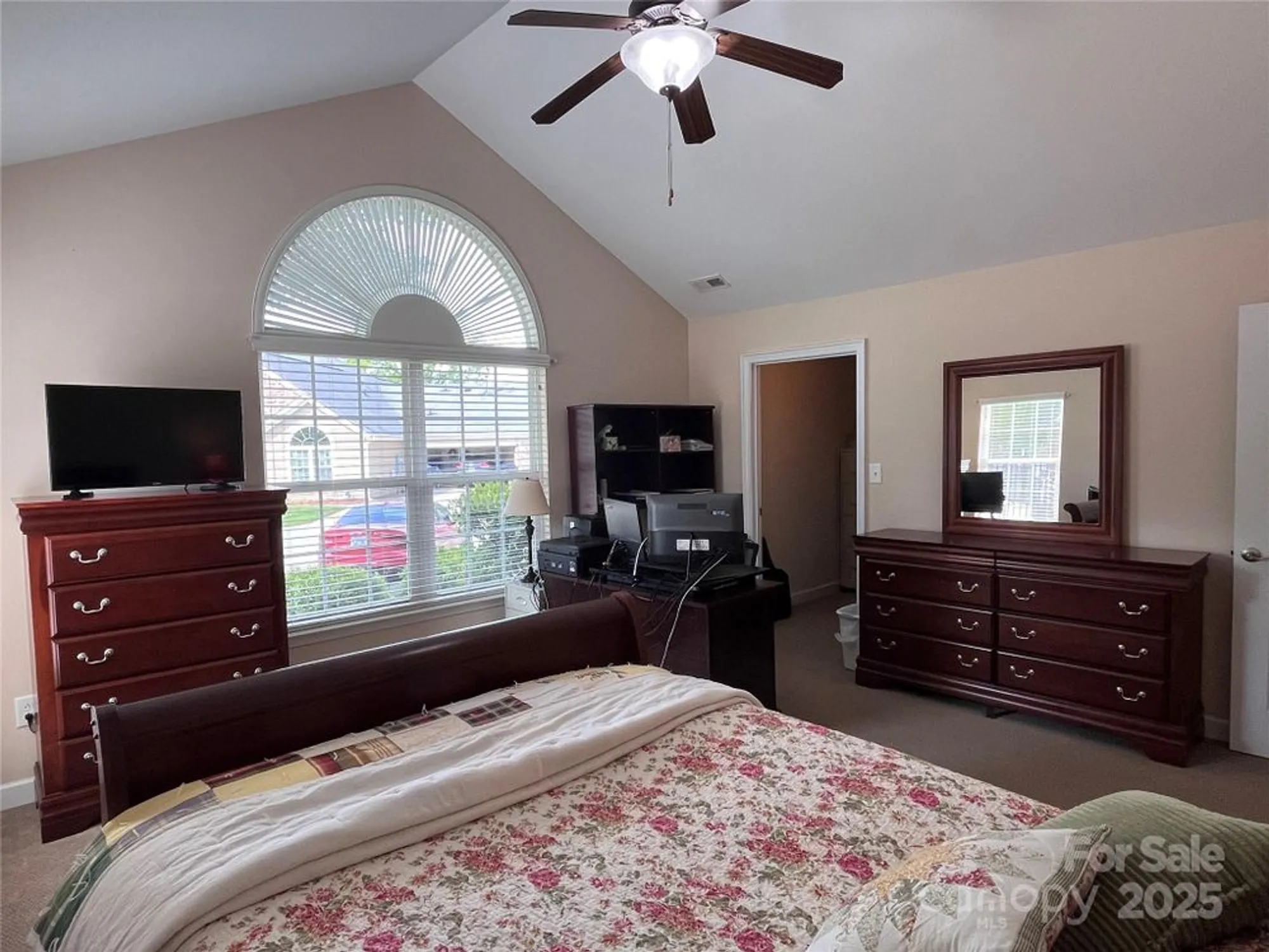 Property Slideshow image 21 of 32 | 5518 prosperity view dr, Charlotte, NC, 28269
