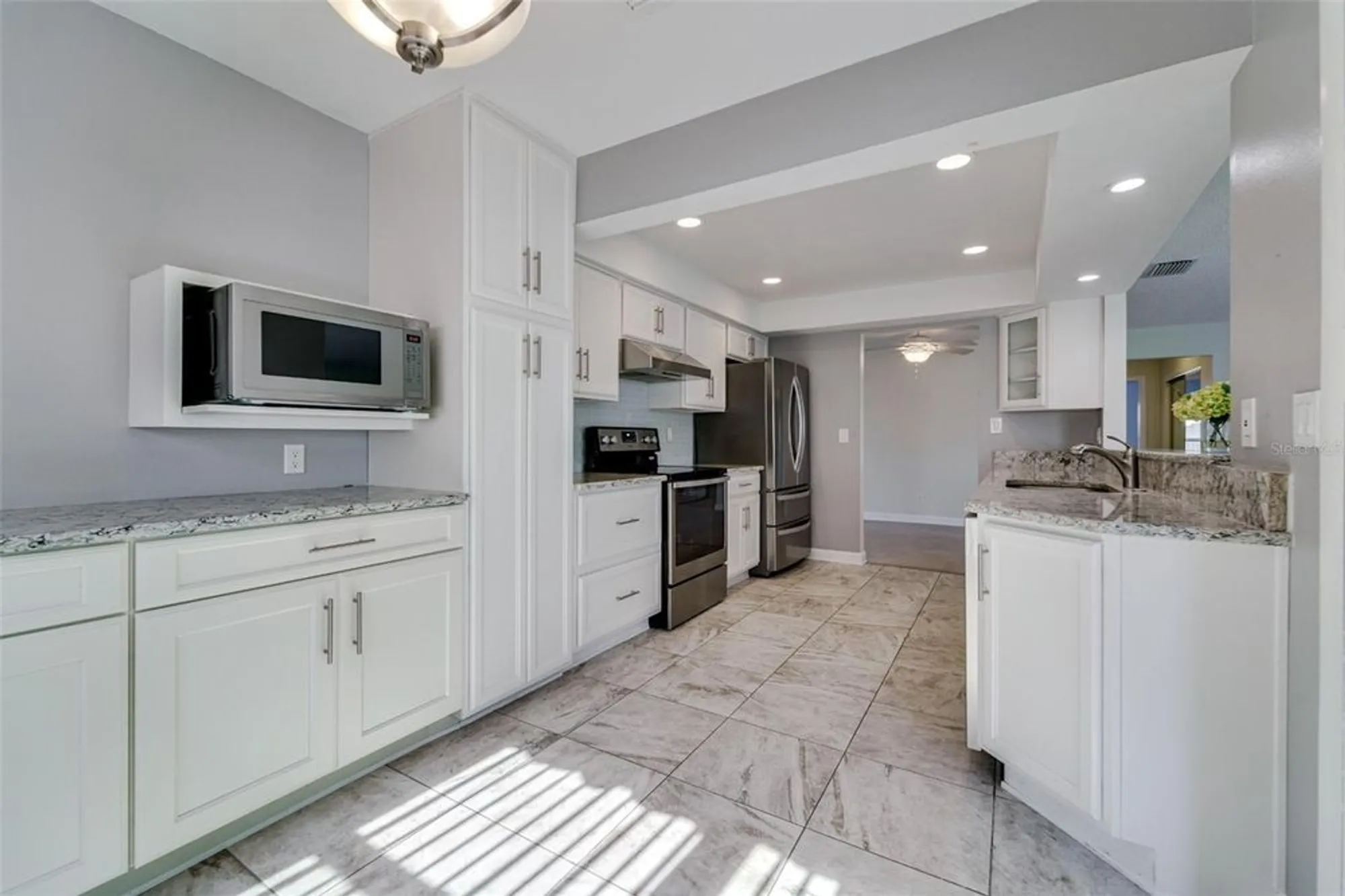 Property Slideshow image 28 of 72 | 9235 35th way n # 6, Pinellas Park, FL, 33782