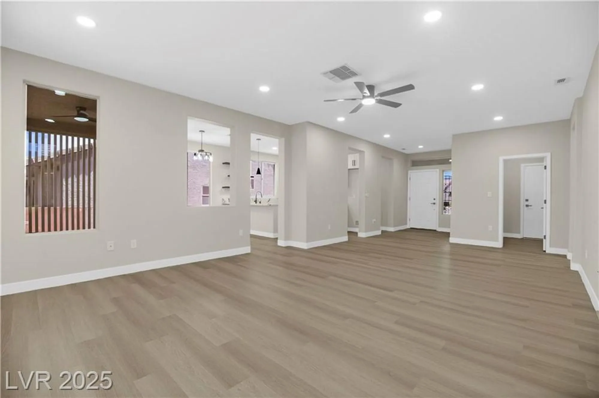 Property Slideshow image 19 of 46 | 2118 high mesa dr, Henderson, NV, 89012