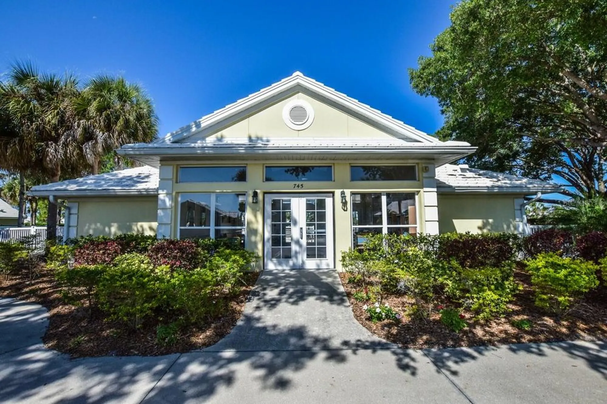 Property Slideshow image 46 of 65 | 702 brightside crescent dr 2, Venice, FL, 34293