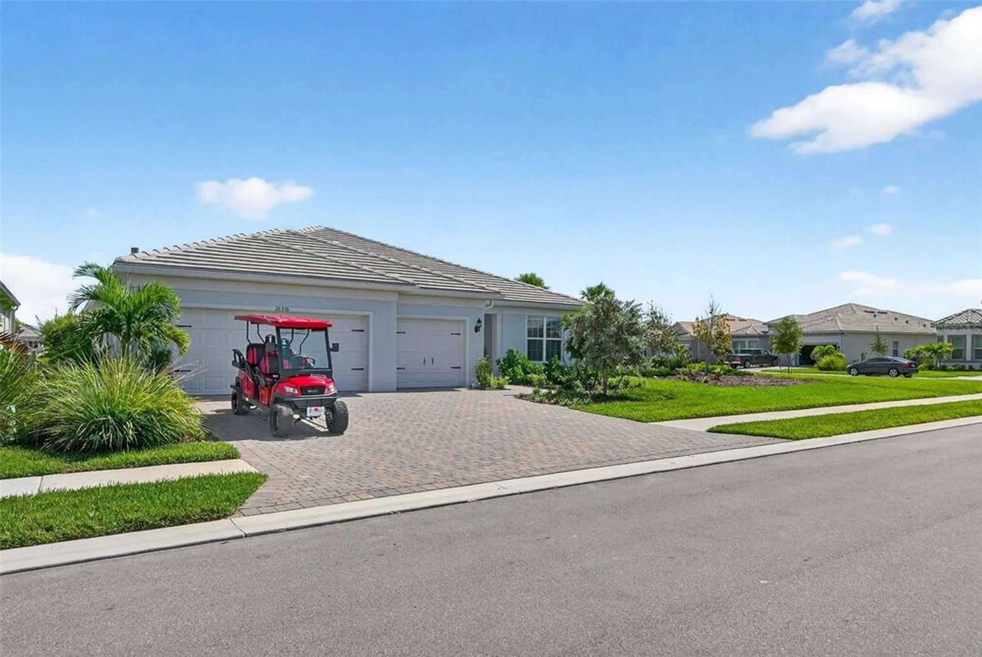 Property Slideshow image 4 of 88 | 26536 key sands st, Englewood, FL, 34223