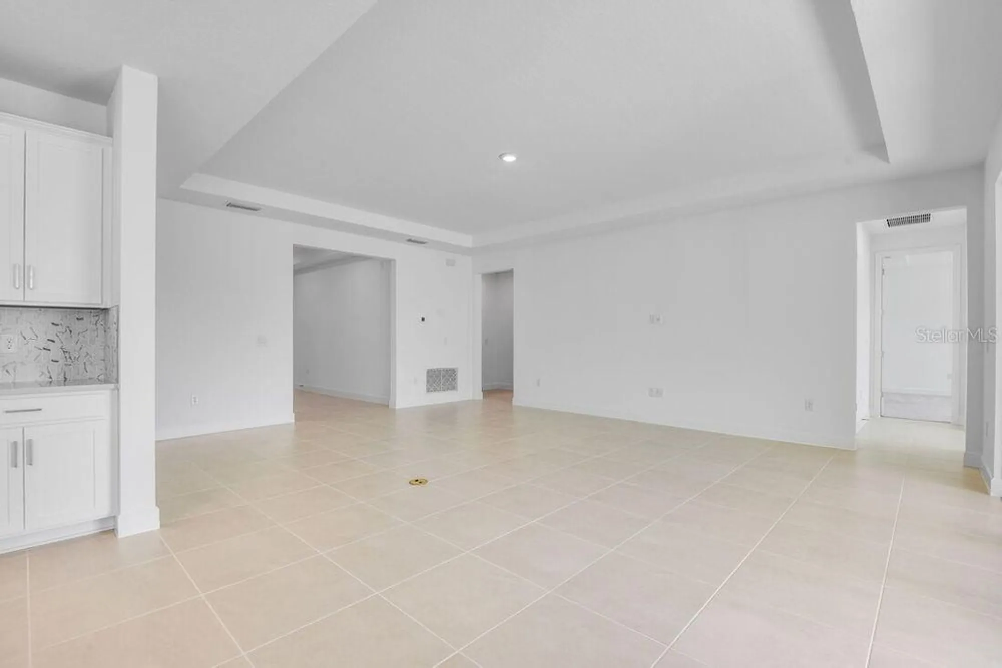 Property Slideshow image 12 of 35 | 672 junonia blvd, New Smyrna Beach, FL, 32168