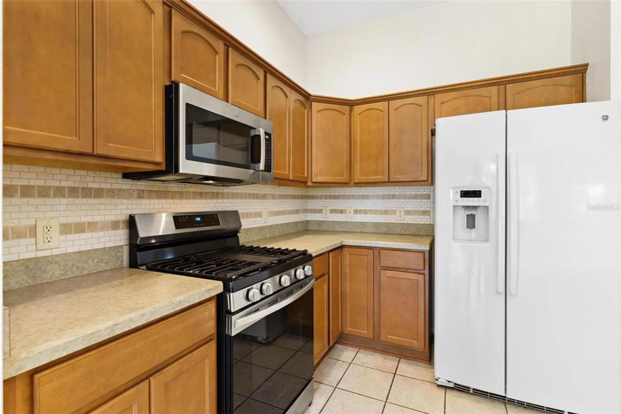 Property Slideshow image 12 of 44 | 471 gaskin ln, The Villages, FL, 32162