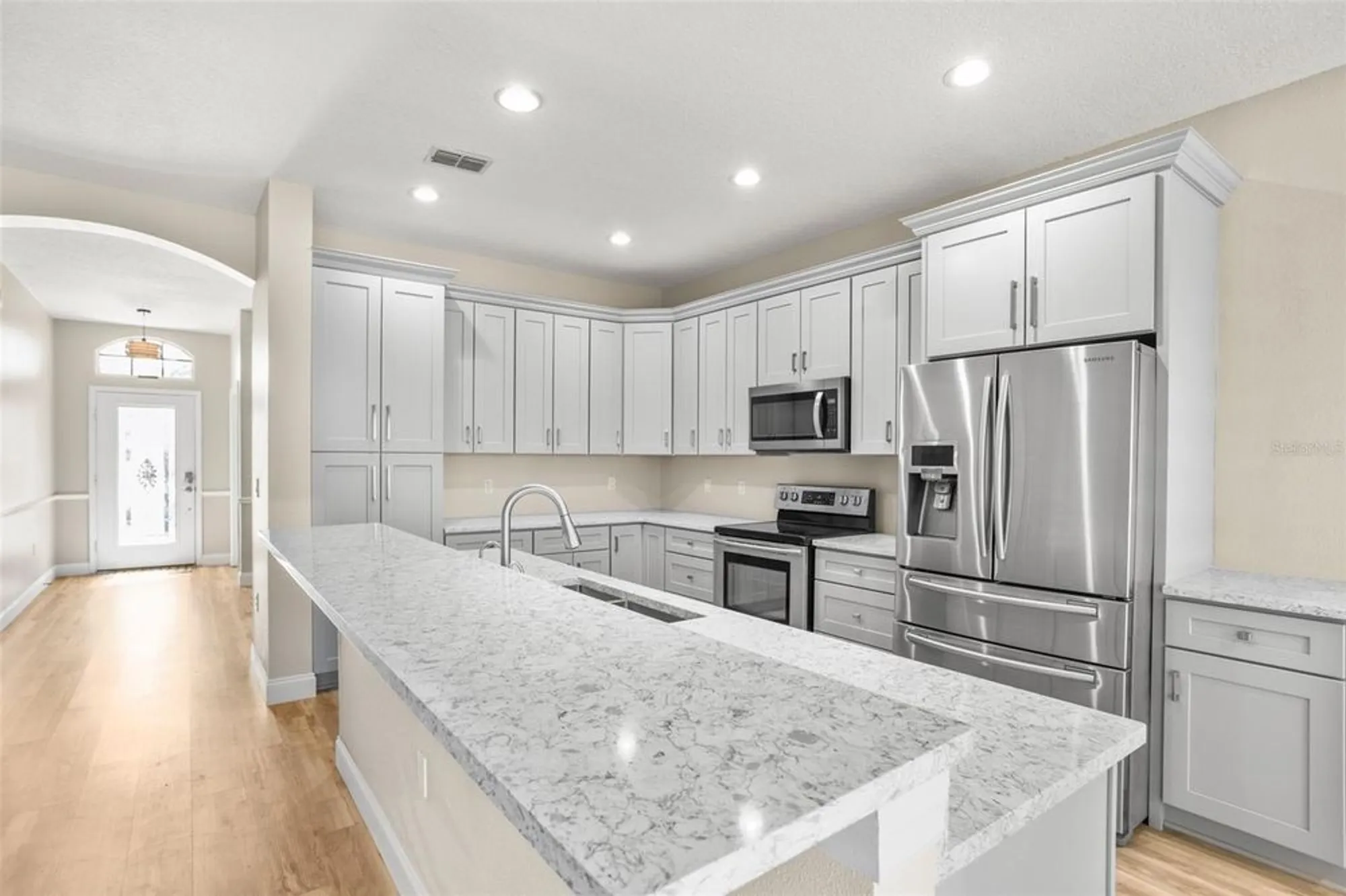 Property Slideshow image 19 of 89 | 2529 sandy hill ct, Holiday, FL, 34691