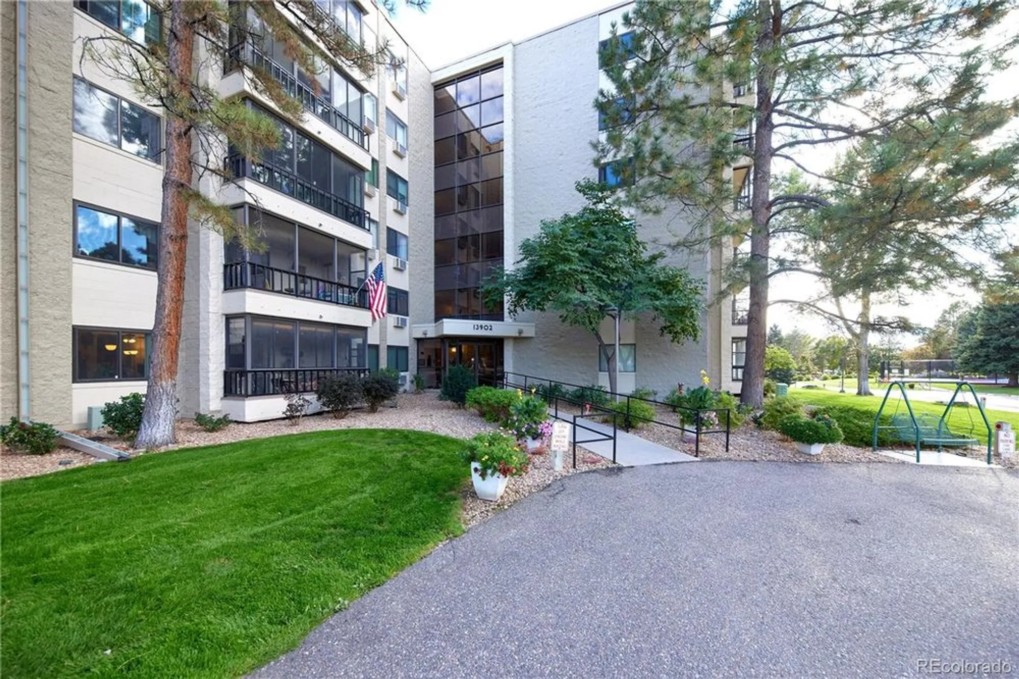 Property Slideshow image 2 of 45 | 13902 e marina dr apt 610, Aurora, CO, 80014