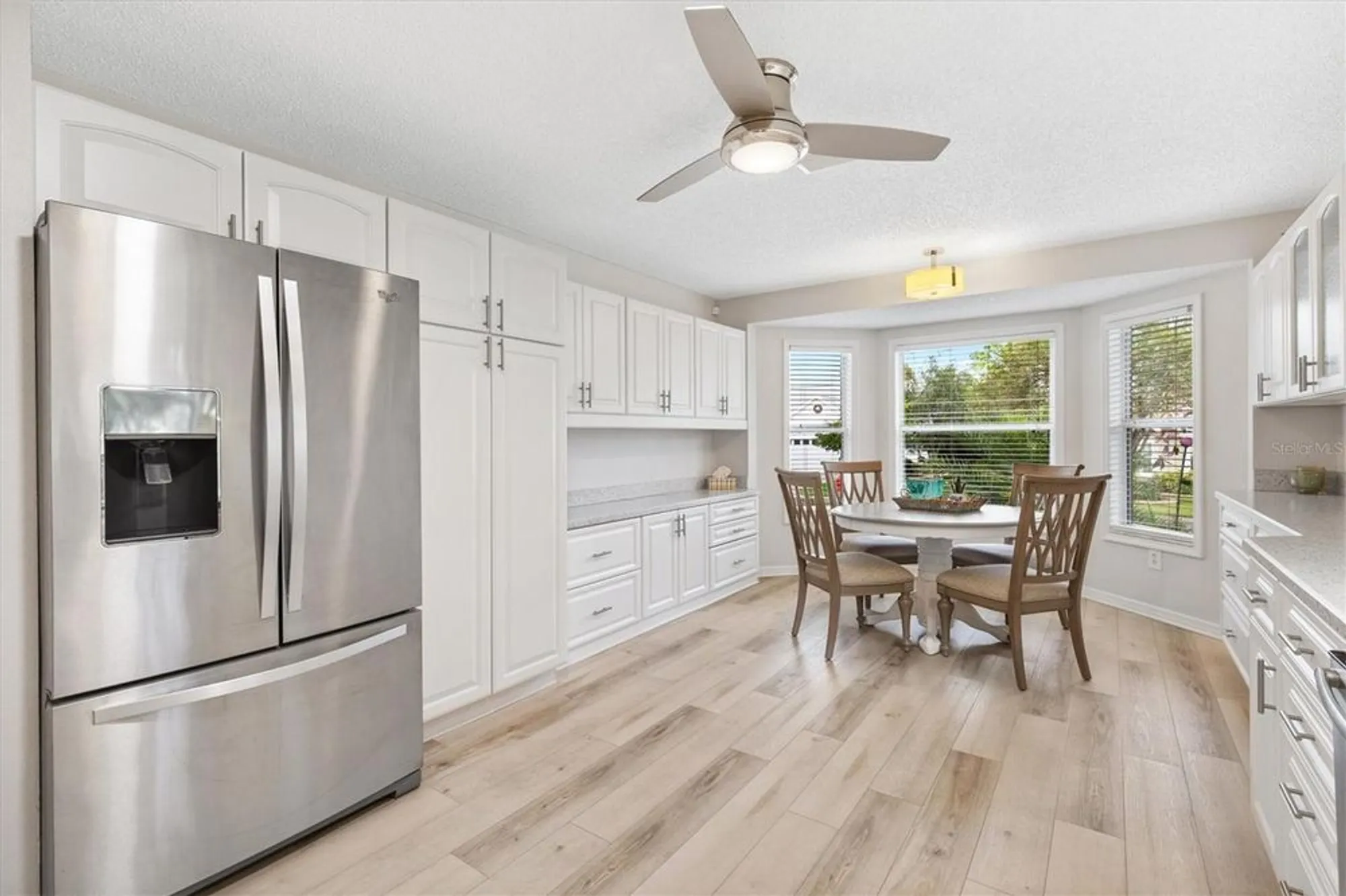 Property Slideshow image 7 of 45 | 515 loma paseo dr, Lady Lake, FL, 32159