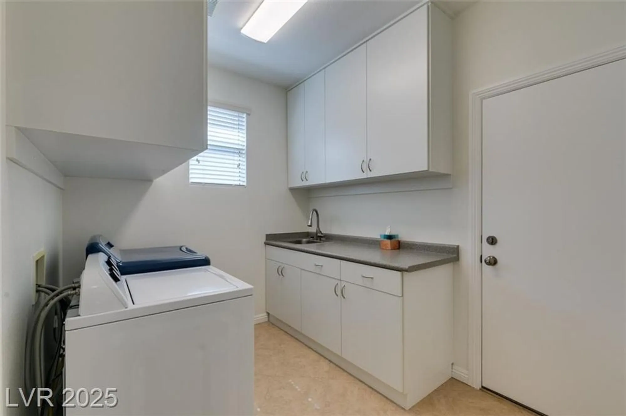 Property Slideshow image 26 of 38 | 5166 pensier st, Las Vegas, NV, 89135