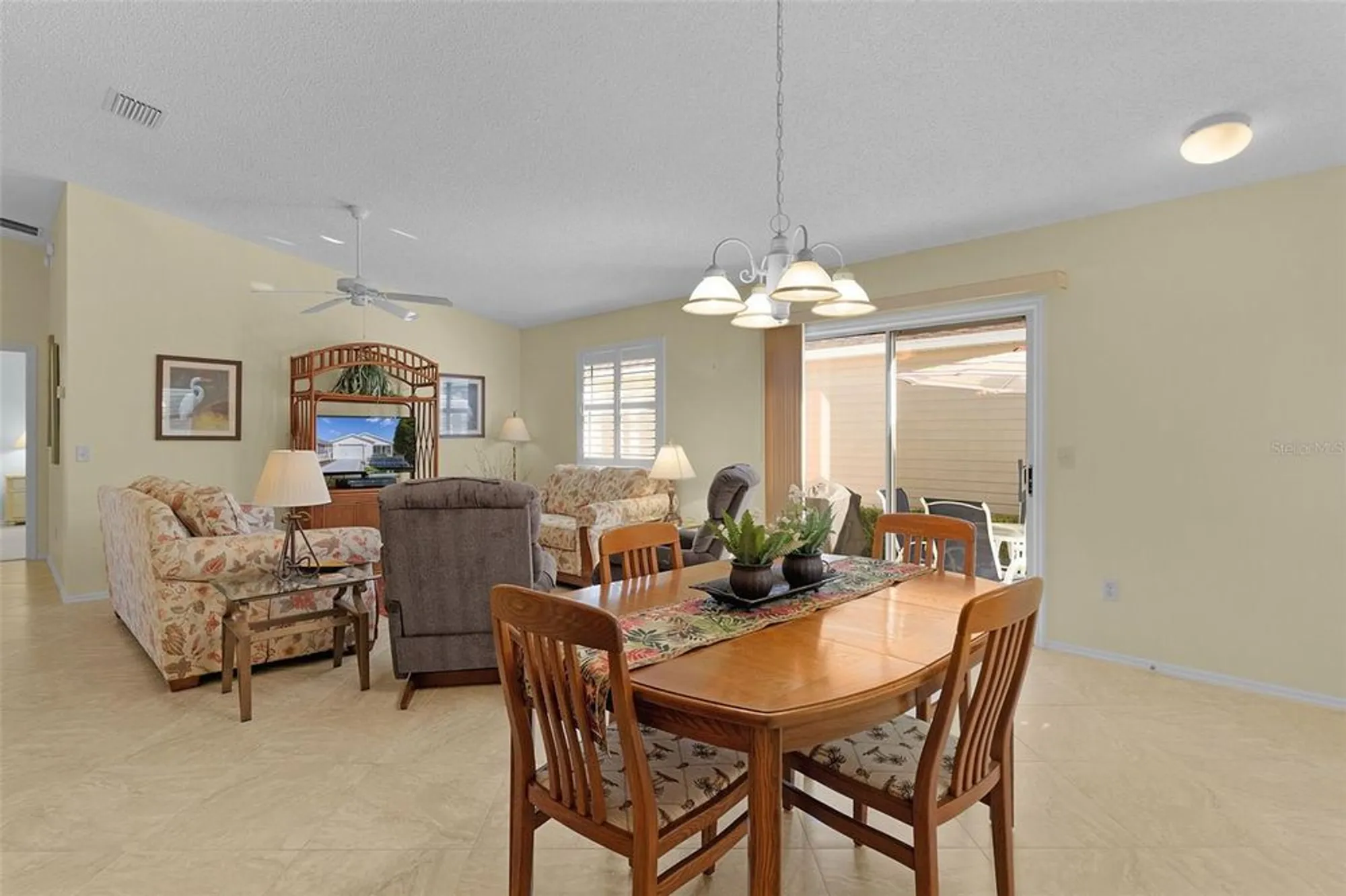 Property Slideshow image 24 of 35 | 3604 cambria cir, The Villages, FL, 32162