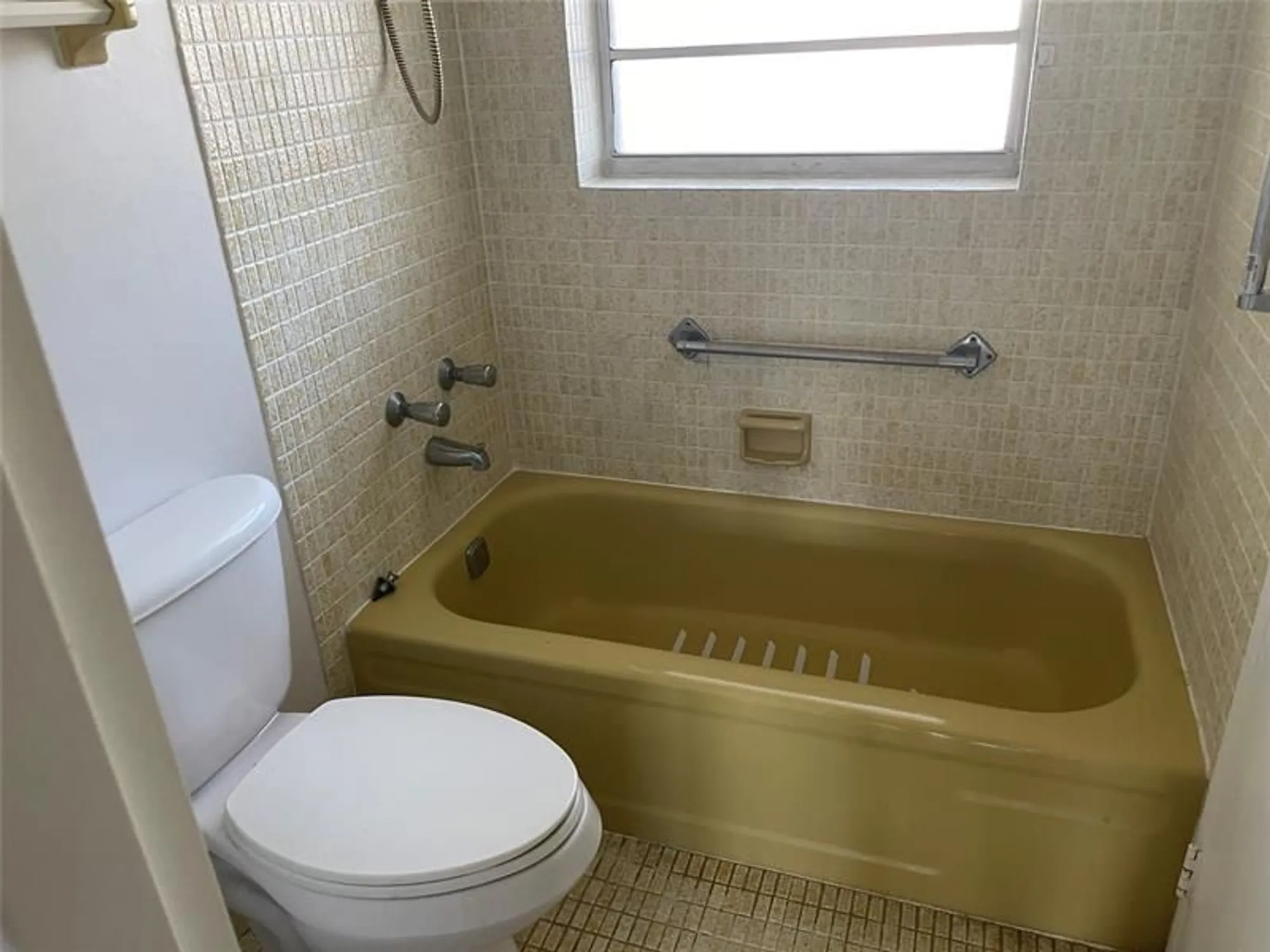 Property Slideshow image 4 of 57 | 1005 country club dr apt 205, Margate, FL, 33063