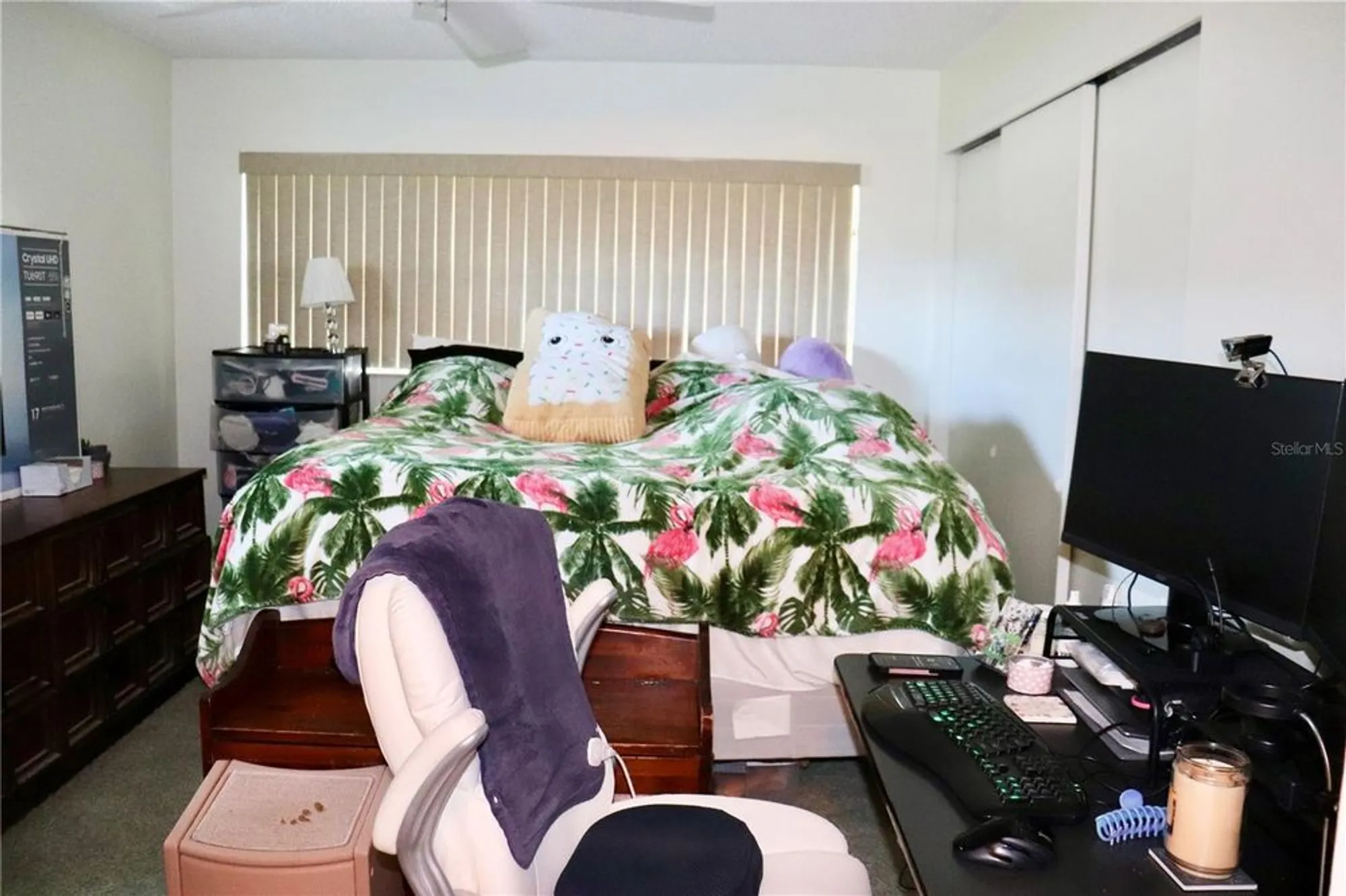 Property Slideshow image 11 of 14 | 6990 versailles n # 6990, Pinellas Park, FL, 33781