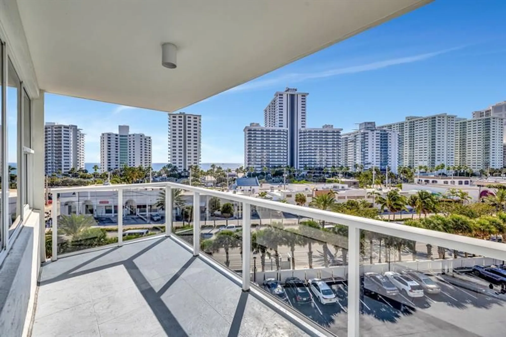 Property Slideshow image 8 of 47 | 3300 ne 36th st 609, Fort Lauderdale, FL, 33308
