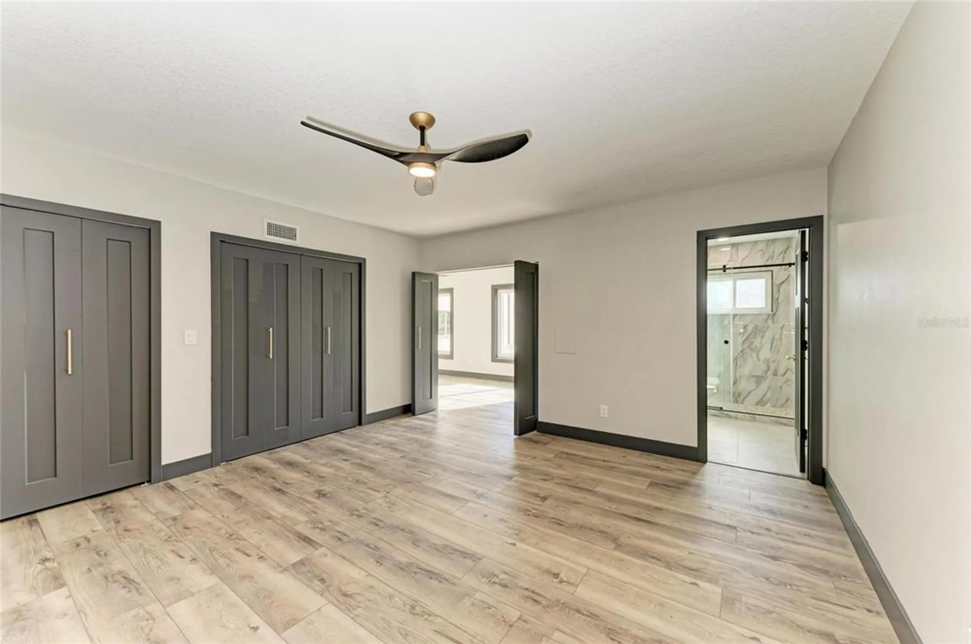 Property Slideshow image 19 of 35 | 2435 sumatran way 35, Clearwater, FL, 33763