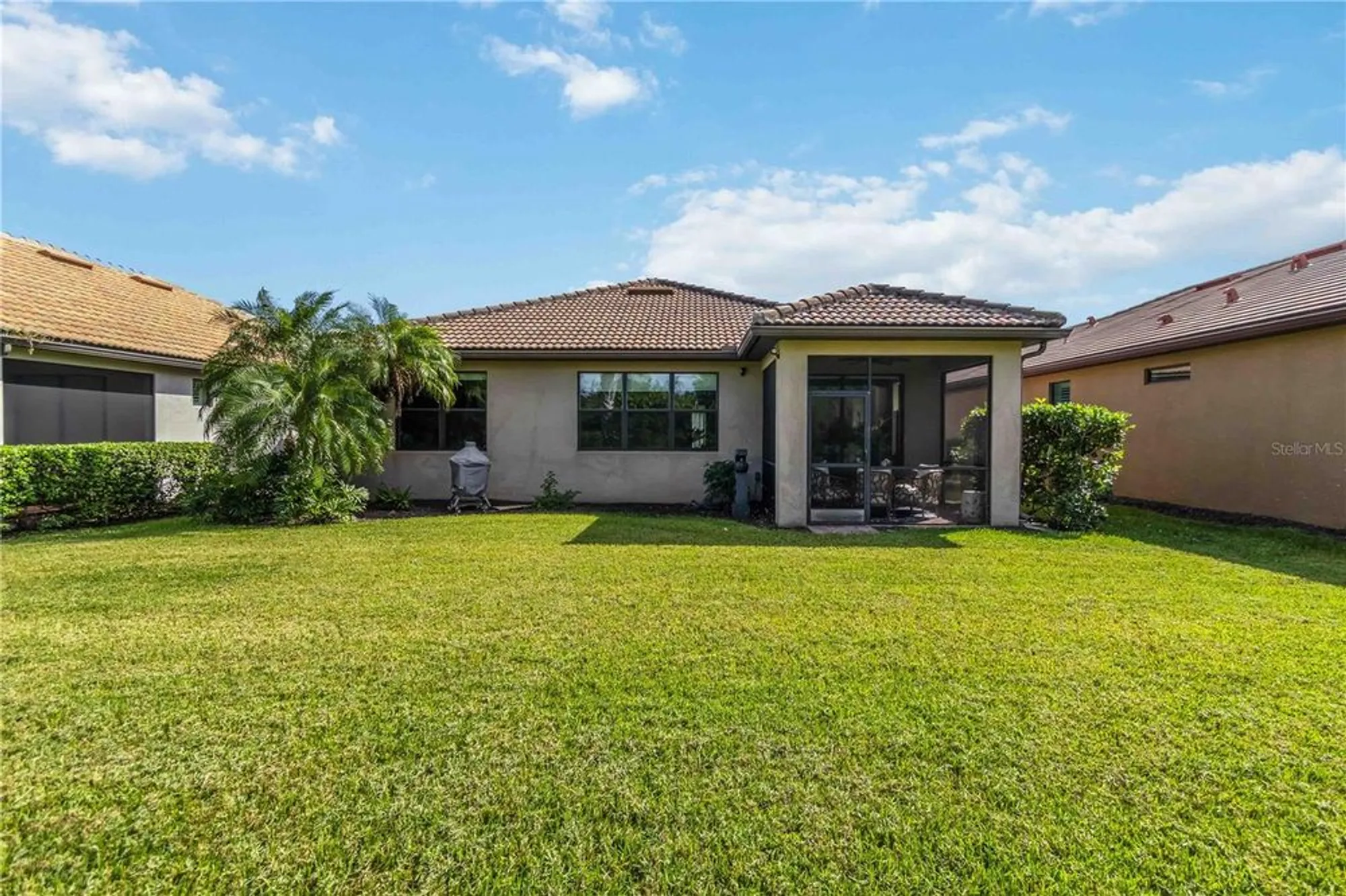 Property Slideshow image 17 of 31 | 5942 caspian tern dr, Sarasota, FL, 34238