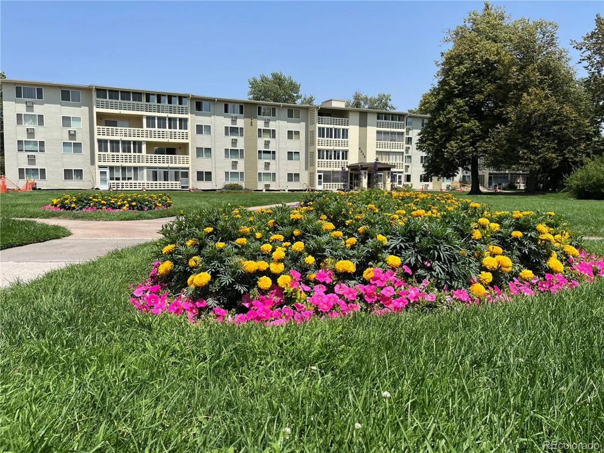 Property Slideshow image 1 of 18 | 9335 e center ave apt 8b, Denver, CO, 80247