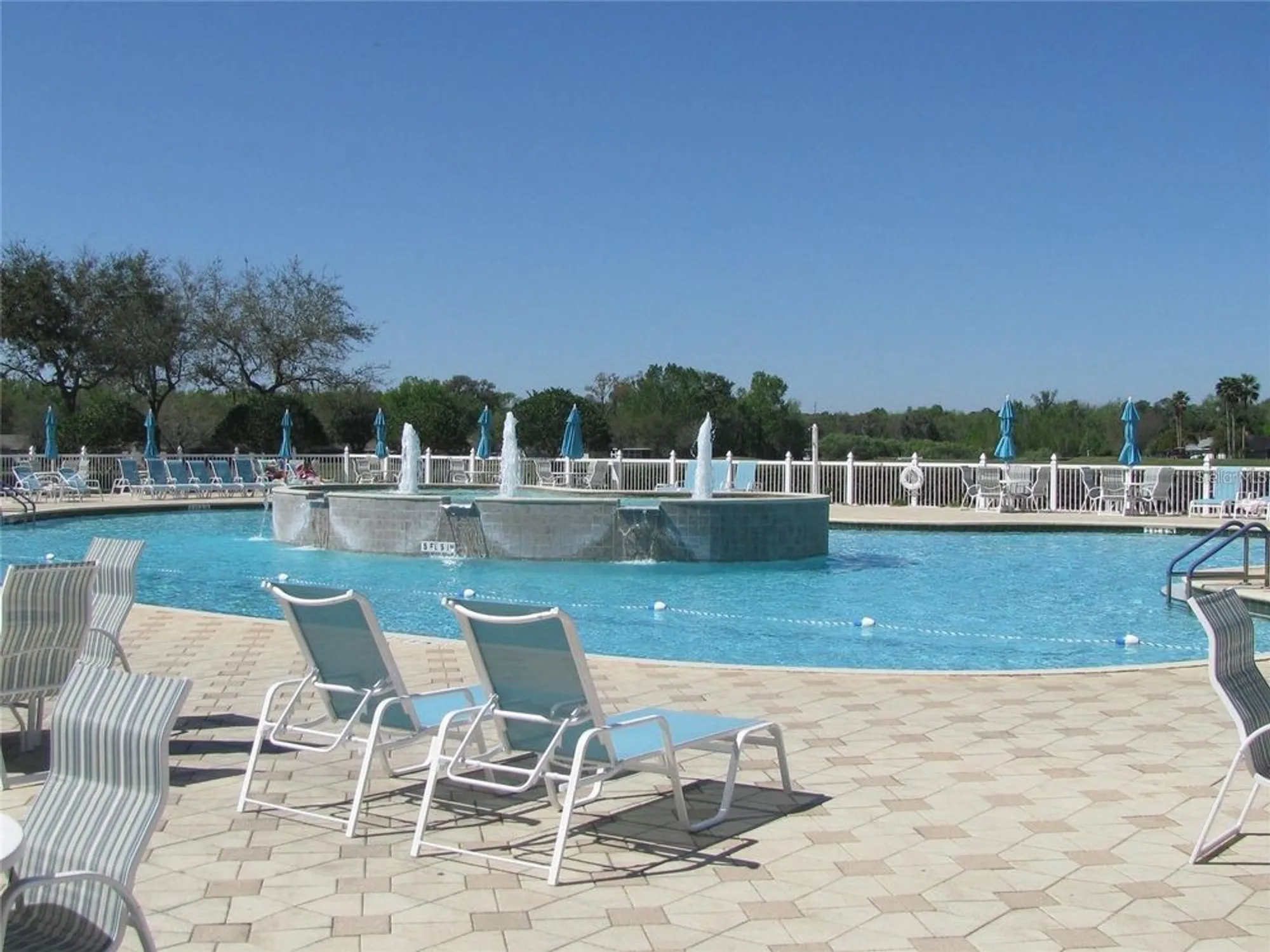 Property Slideshow image 24 of 45 | 10048 cleghorn dr, San Antonio, FL, 33576