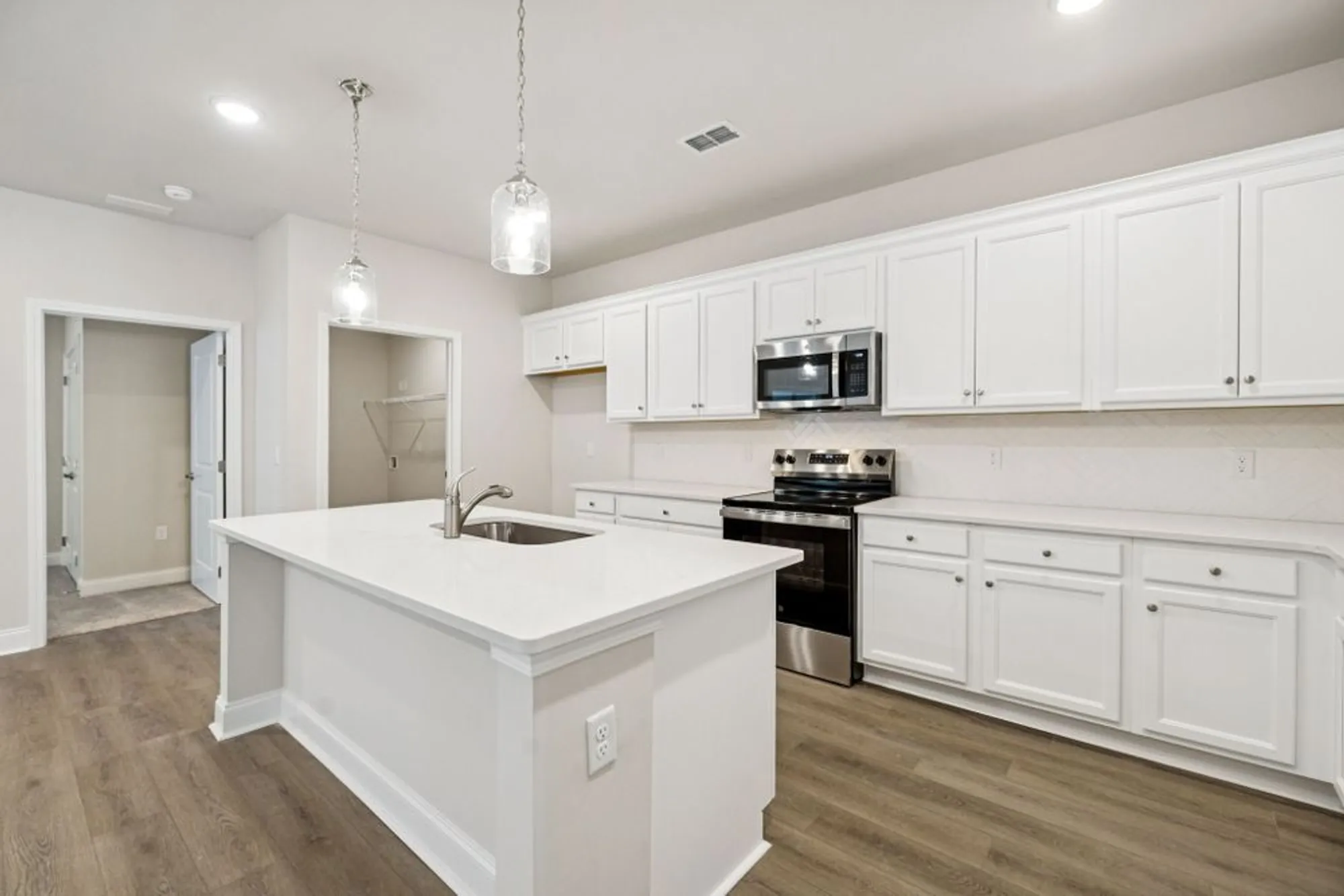 Property Slideshow image 24 of 39 | 110 sidlaw pass, Smyrna, TN, 37167