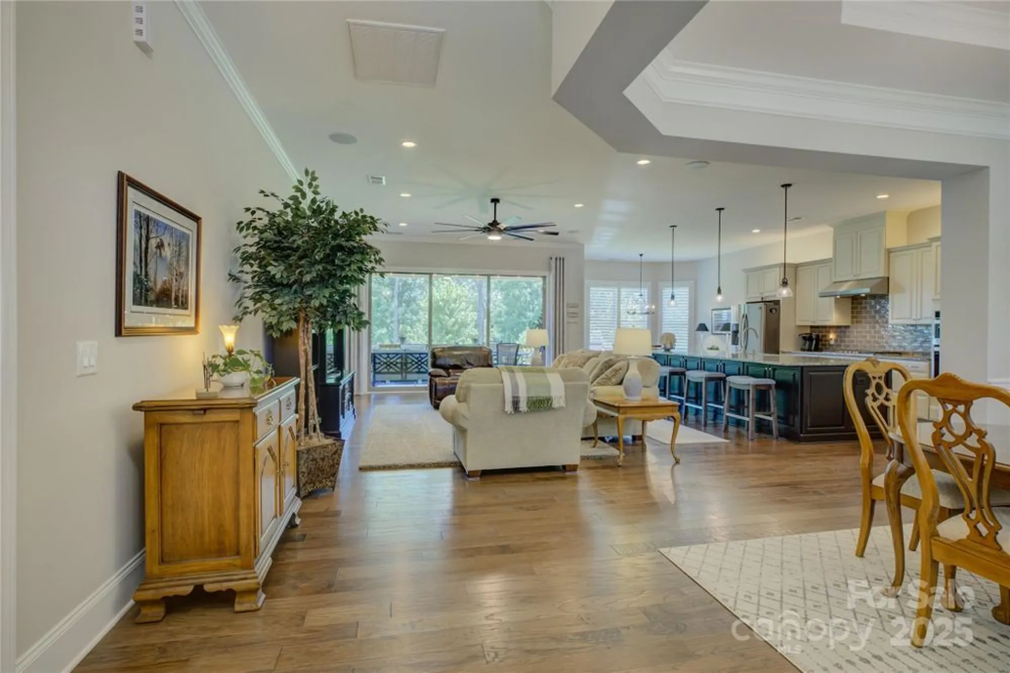 Property Slideshow image 8 of 48 | 16010 vale ridge dr, Charlotte, NC, 28278