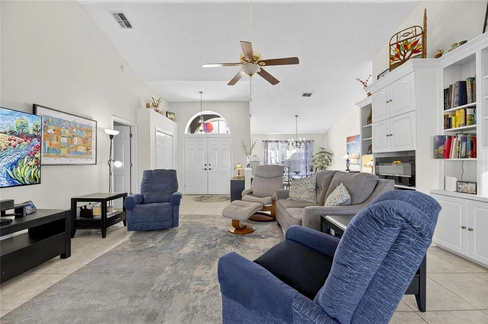 Property Slideshow image 9 of 68 | 2307 platinum dr, Sun City Center, FL, 33573
