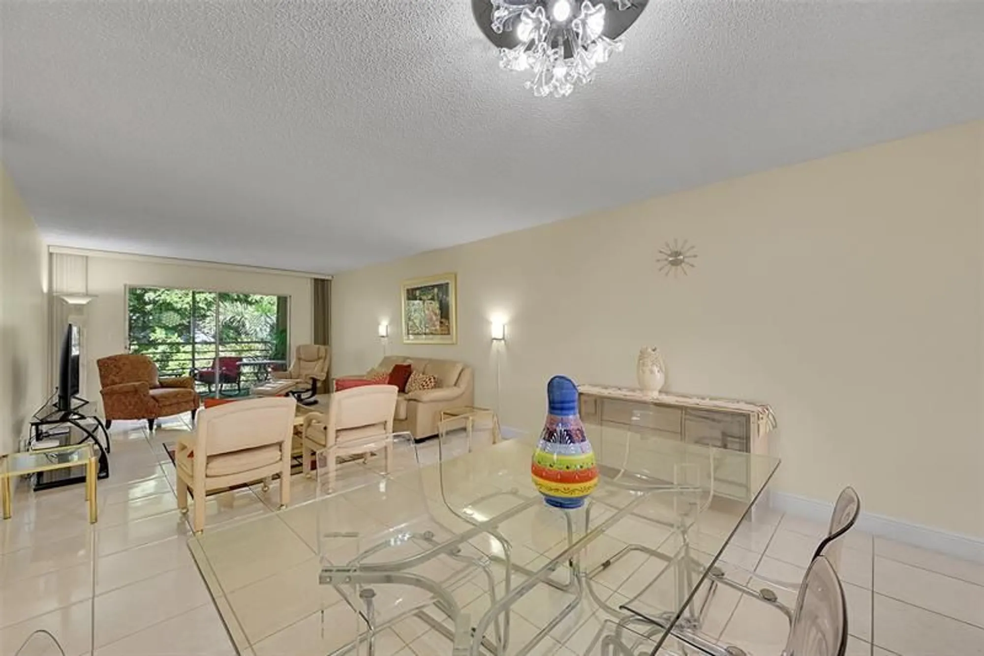 Property Slideshow image 4 of 44 | 2403 antigua cir c4, Coconut Creek, FL, 33066