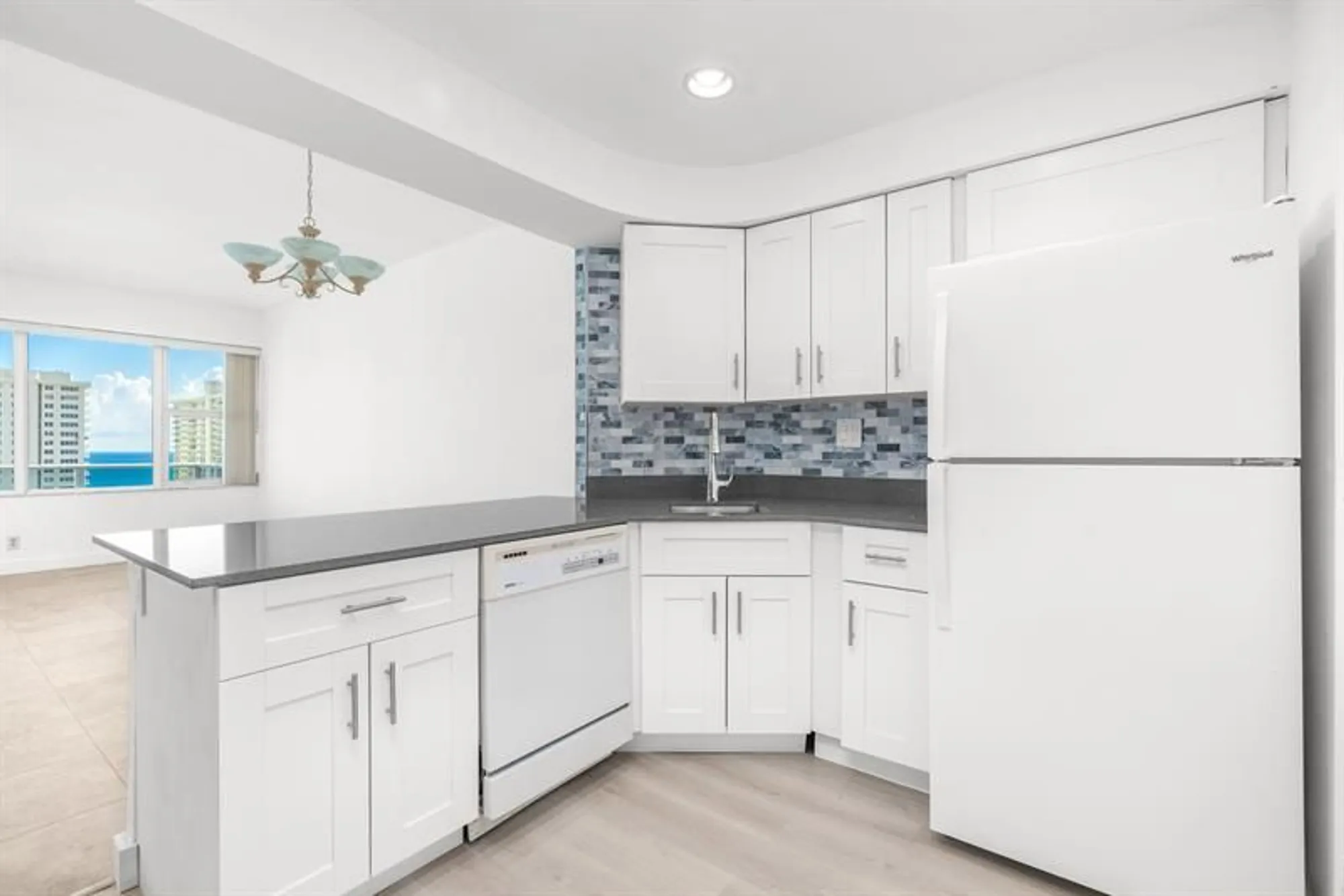 Property Slideshow image 13 of 28 | 3333 ne 34th st 1714, Fort Lauderdale, FL, 33308