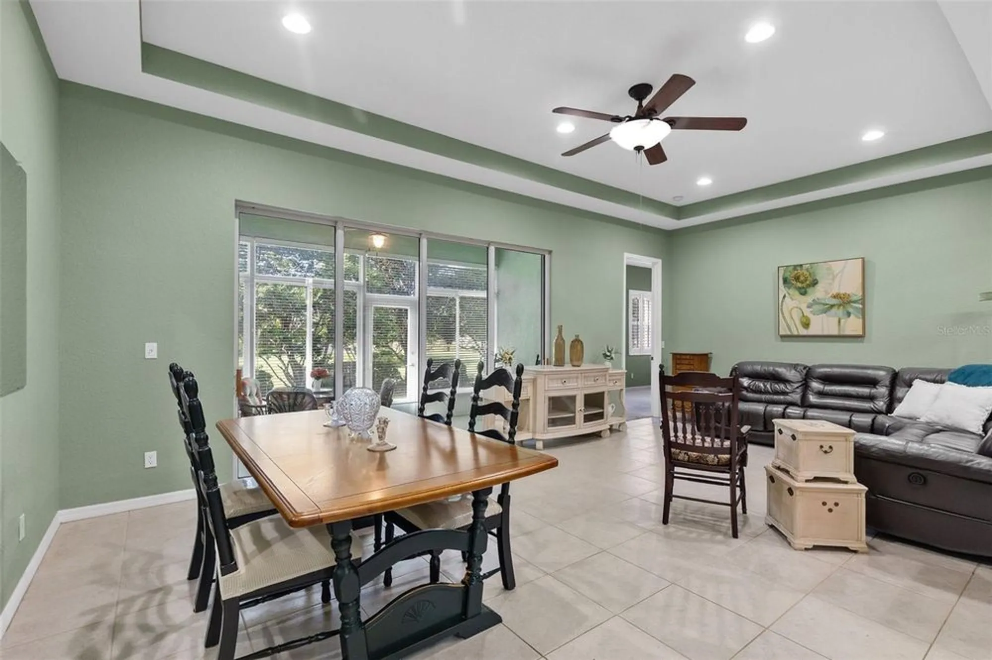 Property Slideshow image 10 of 64 | 2404 kensington greens dr, Sun City Center, FL, 33573