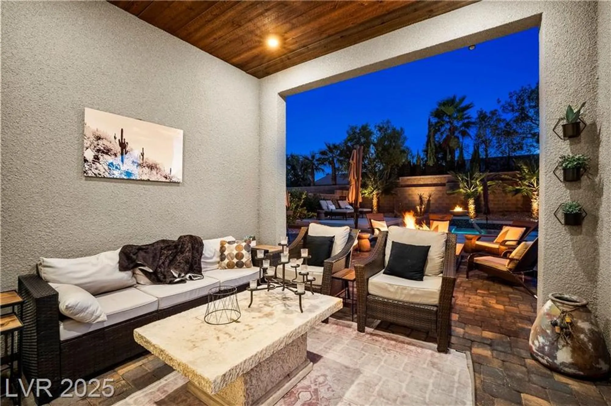 Property Slideshow image 27 of 45 | 10631 silver pond ave, Las Vegas, NV, 89135