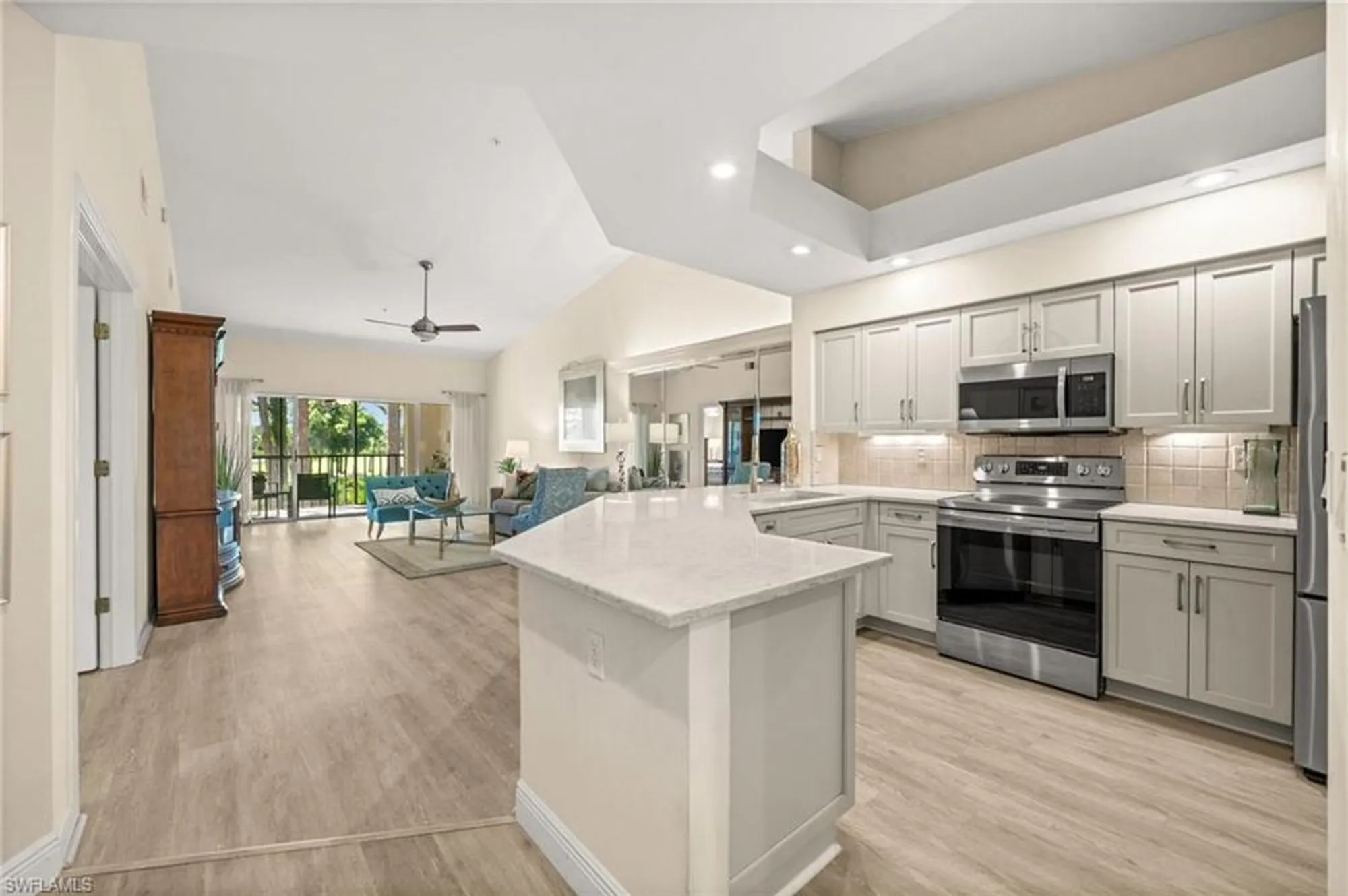 Property Slideshow image 14 of 48 | 4101 sawgrass point dr 201, Bonita Springs, FL, 34134