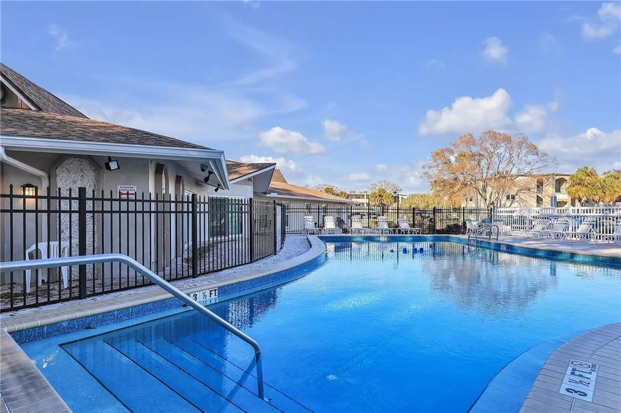 Property Slideshow image 18 of 30 | 960 virginia st apt 107, Dunedin, FL, 34698