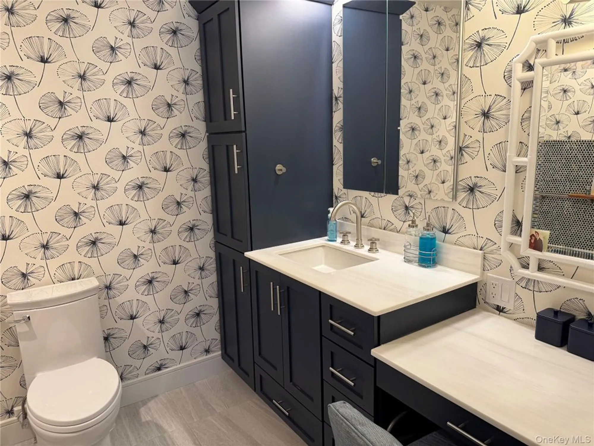 Property Slideshow image 15 of 17 | 910 altessa blvd, Melville, NY, 11747