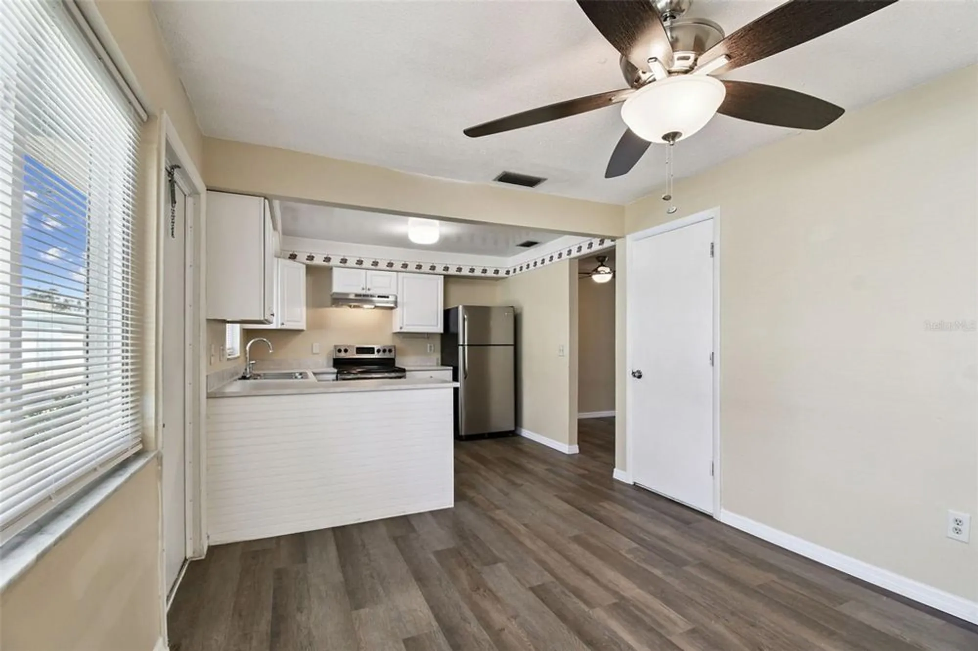 Property Slideshow image 17 of 51 | 8472 68th way, Pinellas Park, FL, 33781