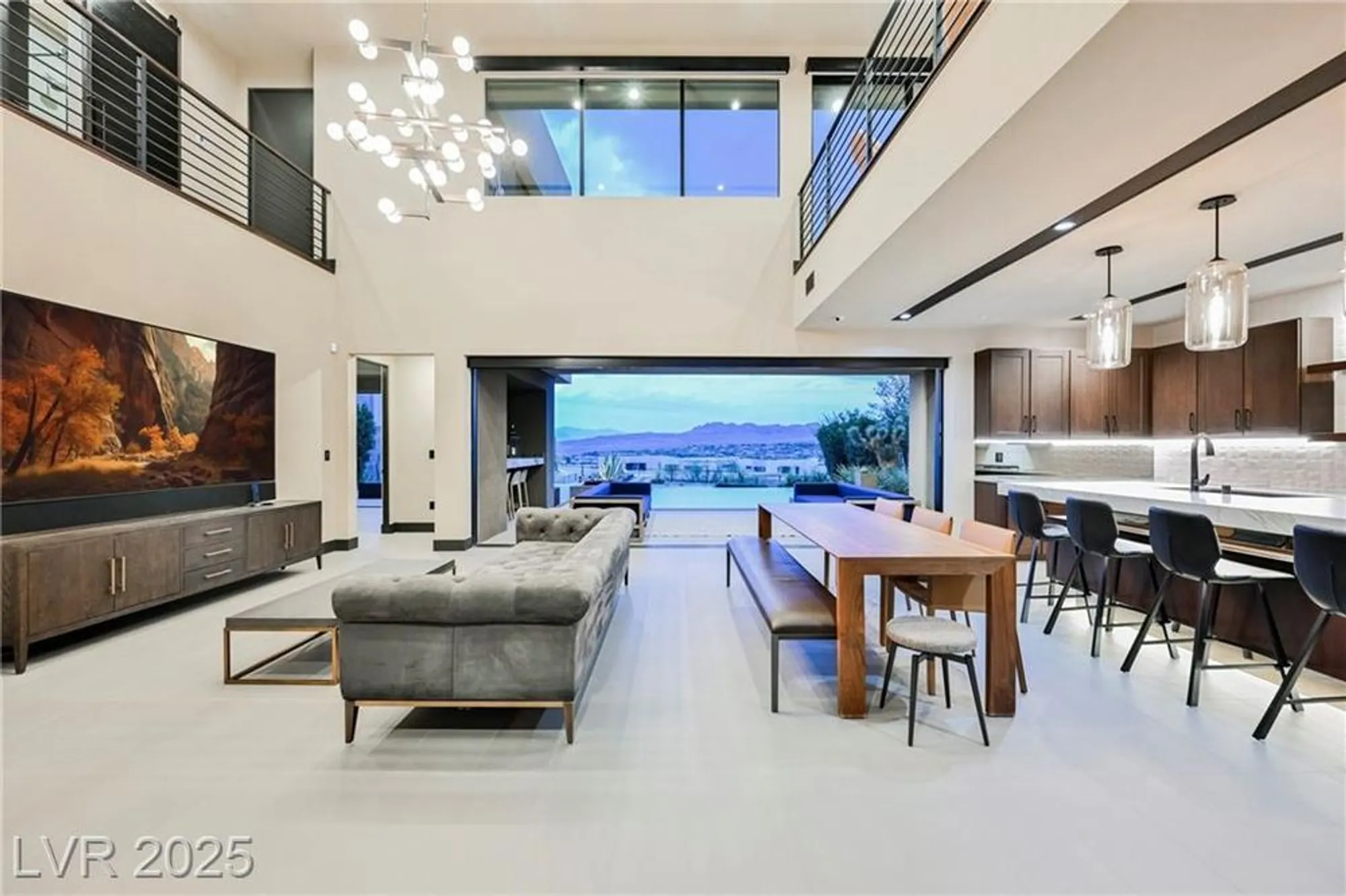 Property Slideshow image 23 of 93 | 20 falling canyon ct, Henderson, NV, 89011
