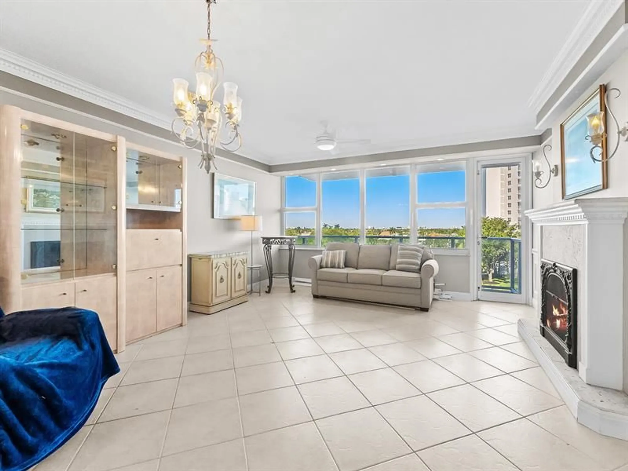 Property Slideshow image 14 of 20 | 3333 ne 34th st 504, Fort Lauderdale, FL, 33308