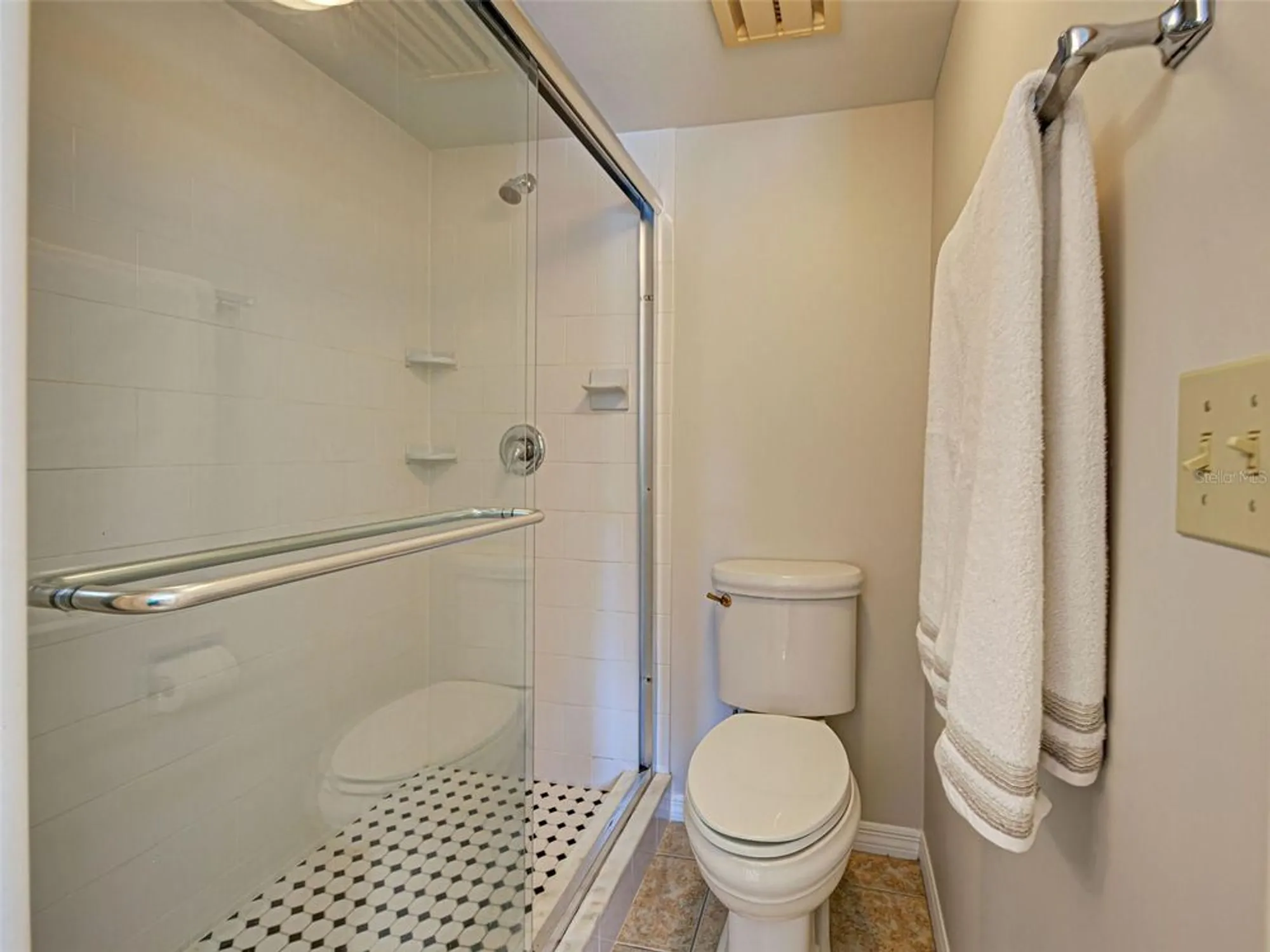 Property Slideshow image 34 of 54 | 406 cerromar cir 222, Venice, FL, 34293
