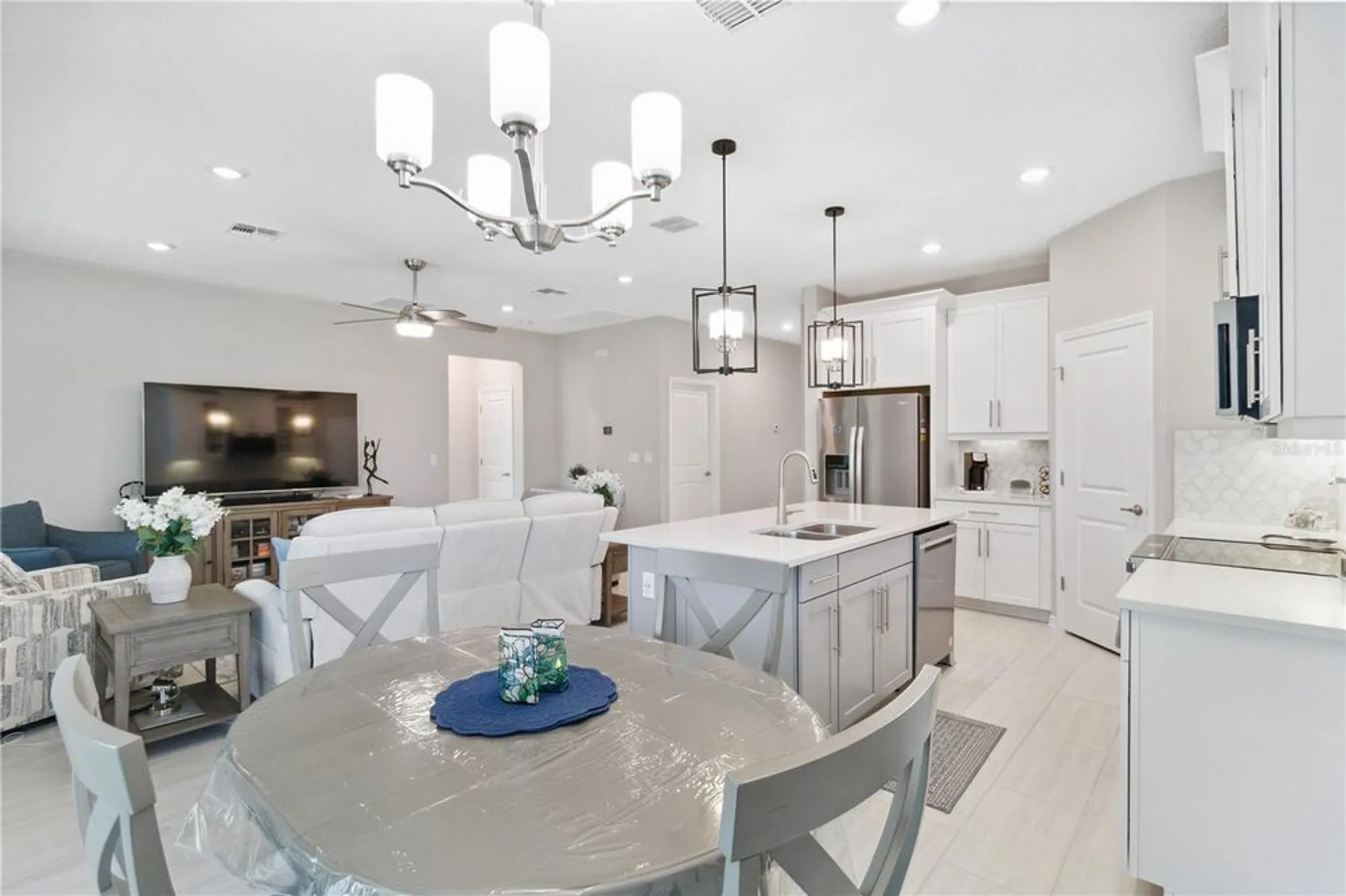 Property Slideshow image 18 of 55 | 412 daylily blvd, Nokomis, FL, 34275