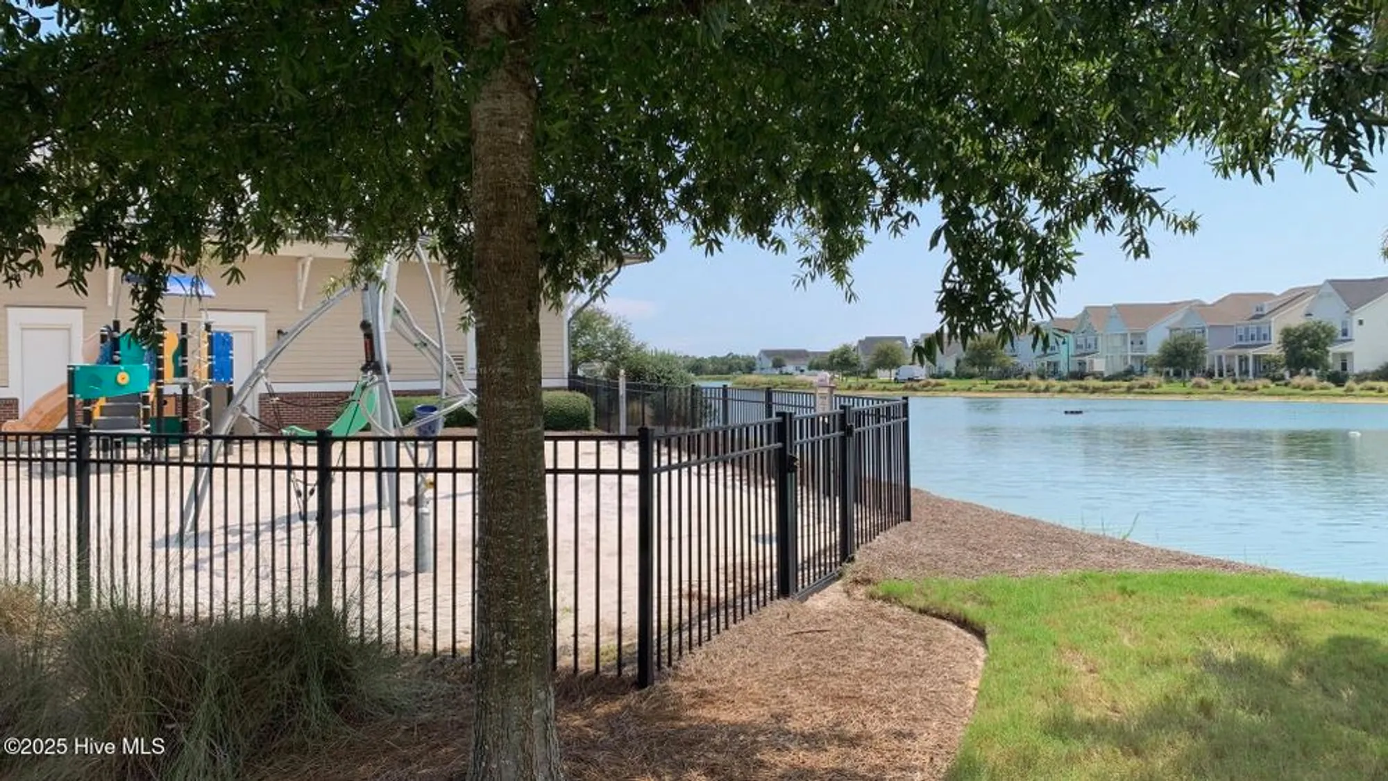 Property Slideshow image 82 of 109 | 1368 trisail ter, Wilmington, NC, 28412