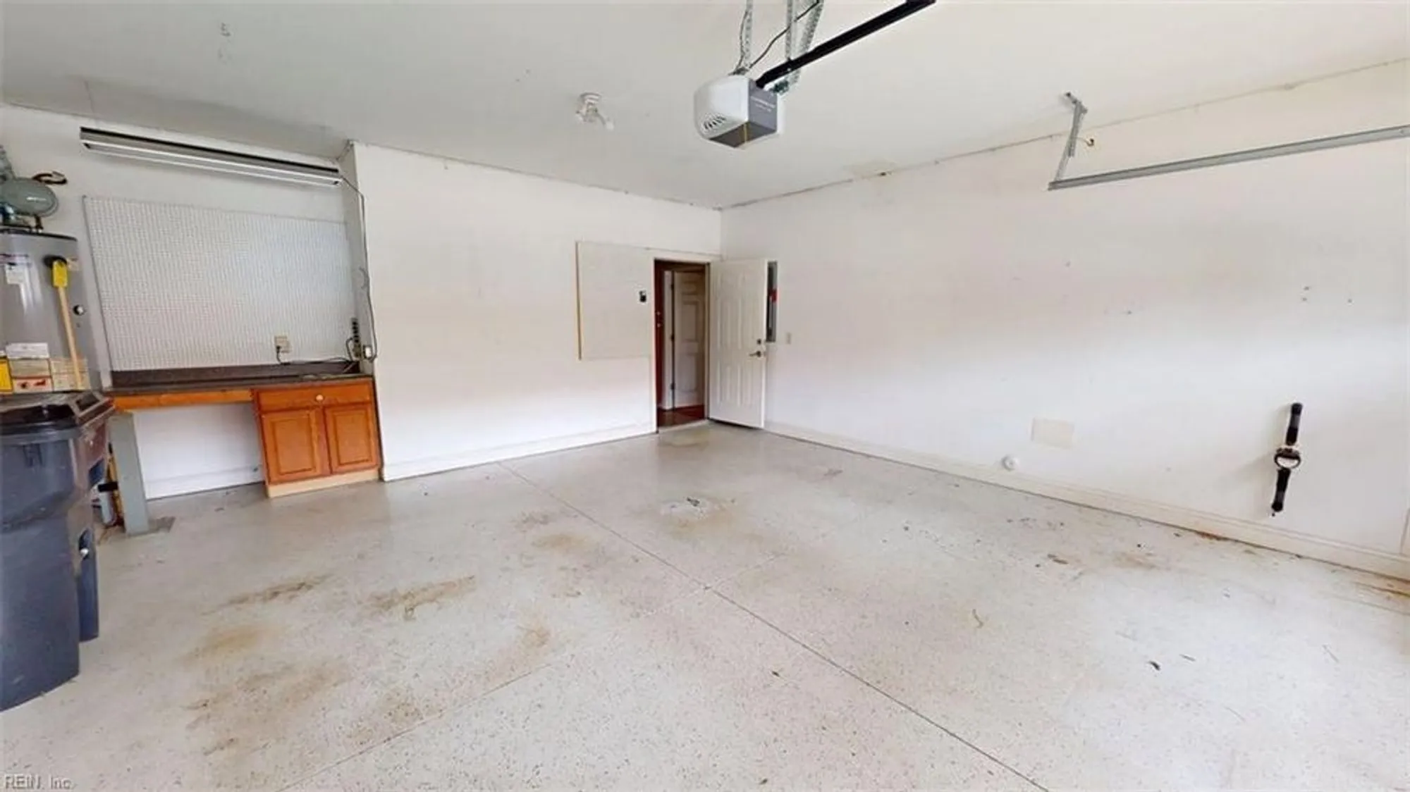 Property Slideshow image 34 of 50 | 1441 carrolton way # 165, Chesapeake, VA, 23320