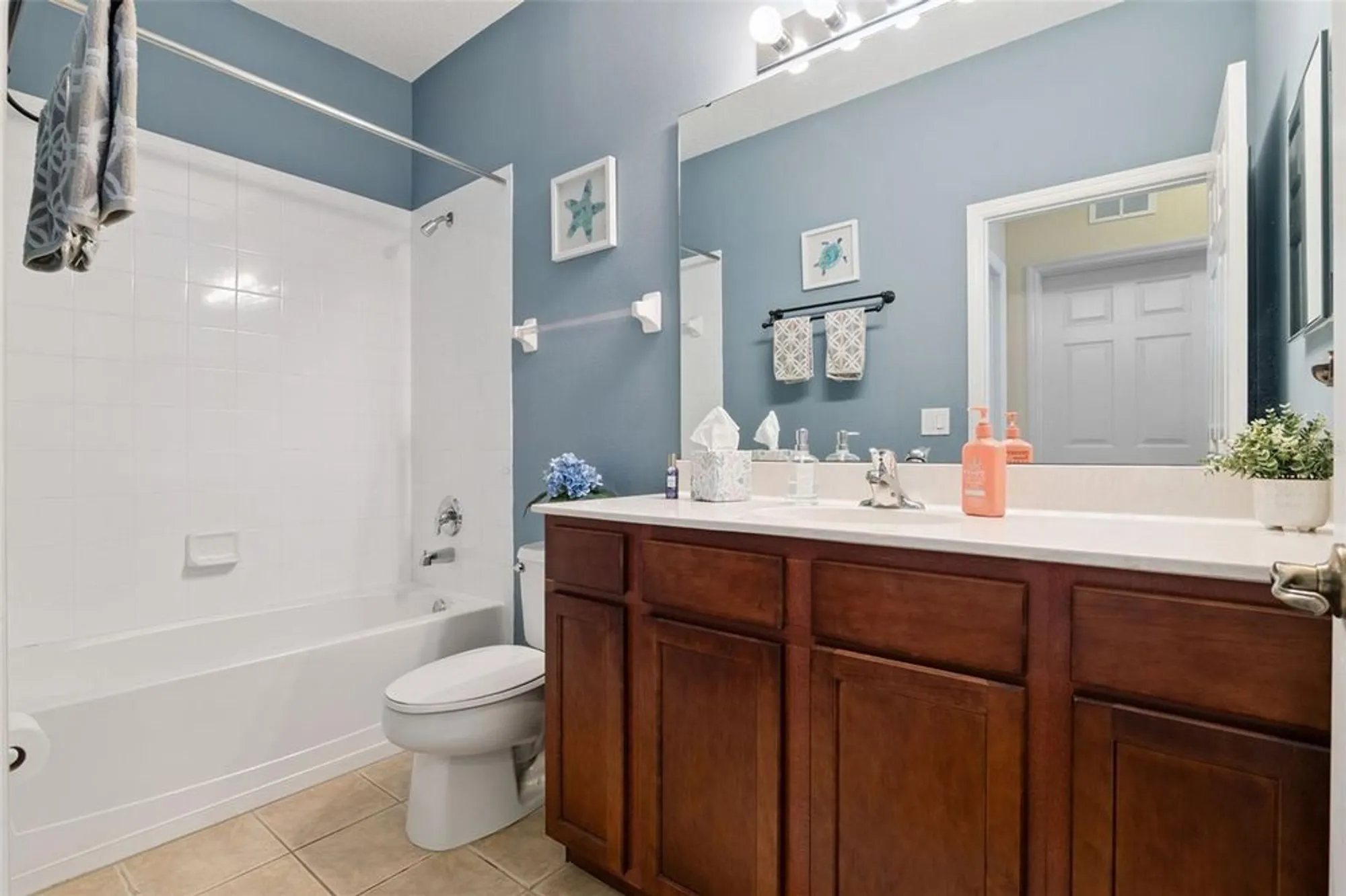 Property Slideshow image 25 of 56 | 1011 claymont blvd, Deland, FL, 32724