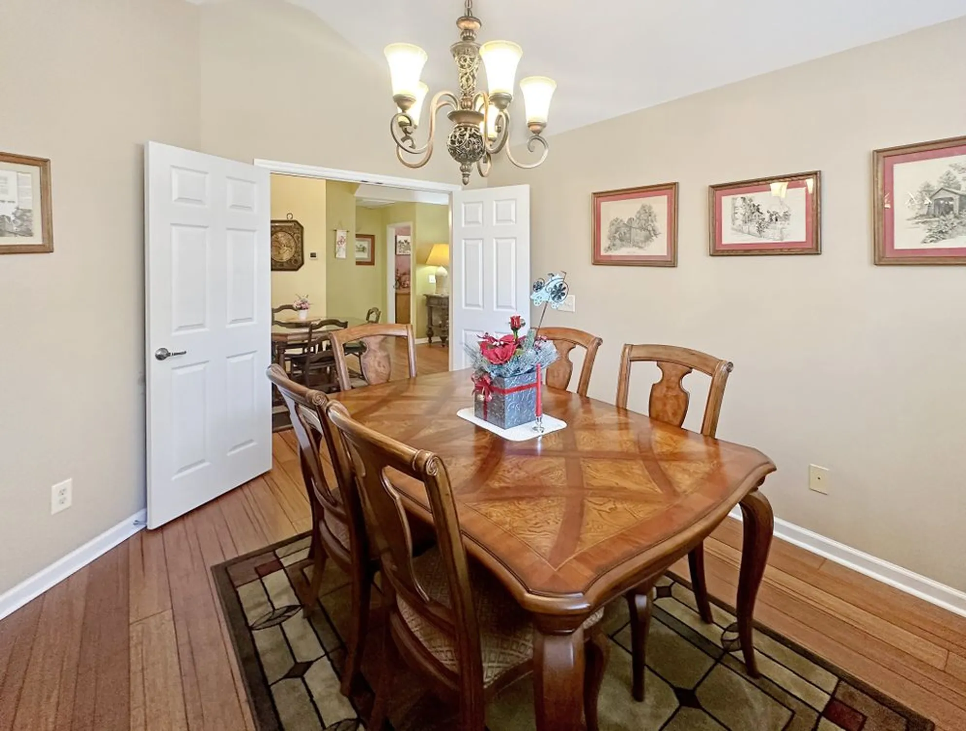 Property Slideshow image 11 of 37 | 825 s browns ln 2503, Gallatin, TN, 37066