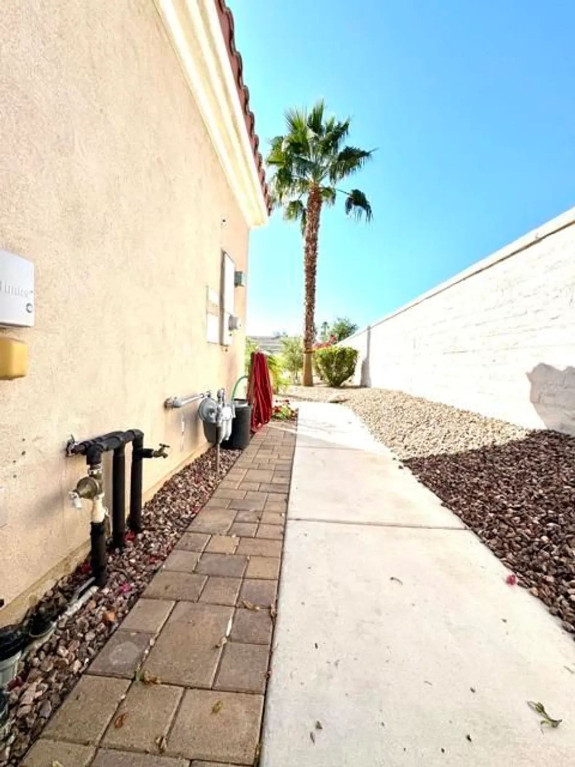 Property Slideshow image 66 of 113 | 80372 camino san lucas, Indio, CA, 92203