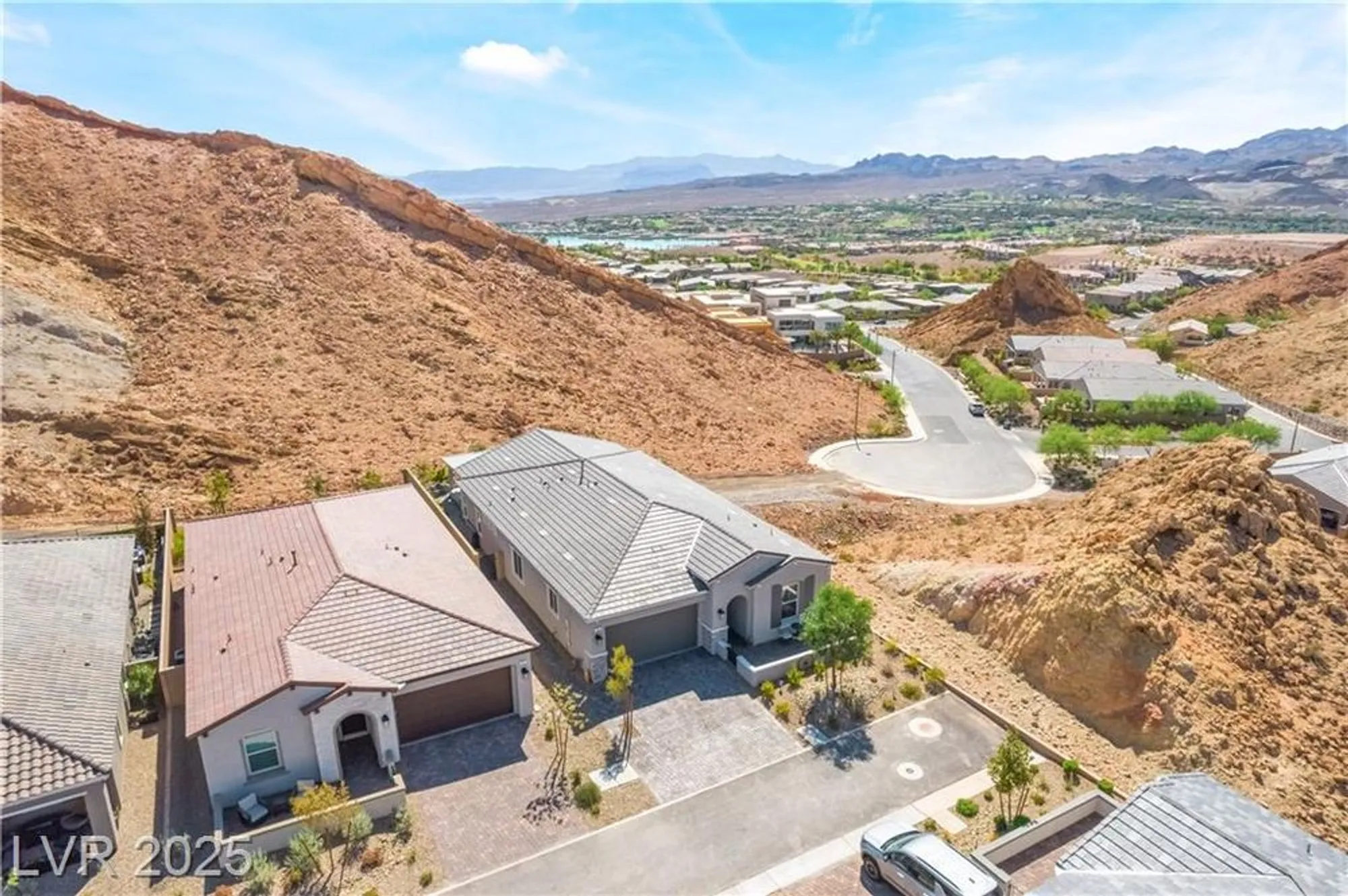 Property Slideshow image 2 of 80 | 68 cathedral wash pl, Henderson, NV, 89011