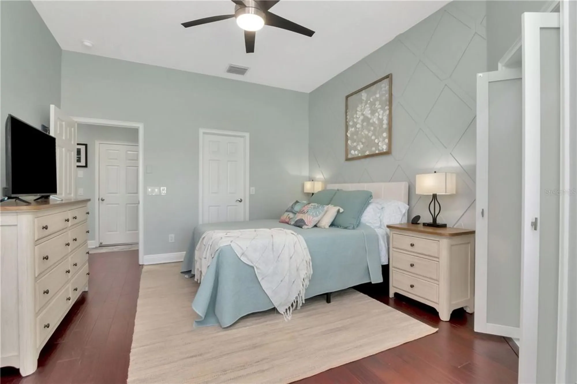 Property Slideshow image 16 of 43 | 5721 sea turtle pl, Apollo Beach, FL, 33572
