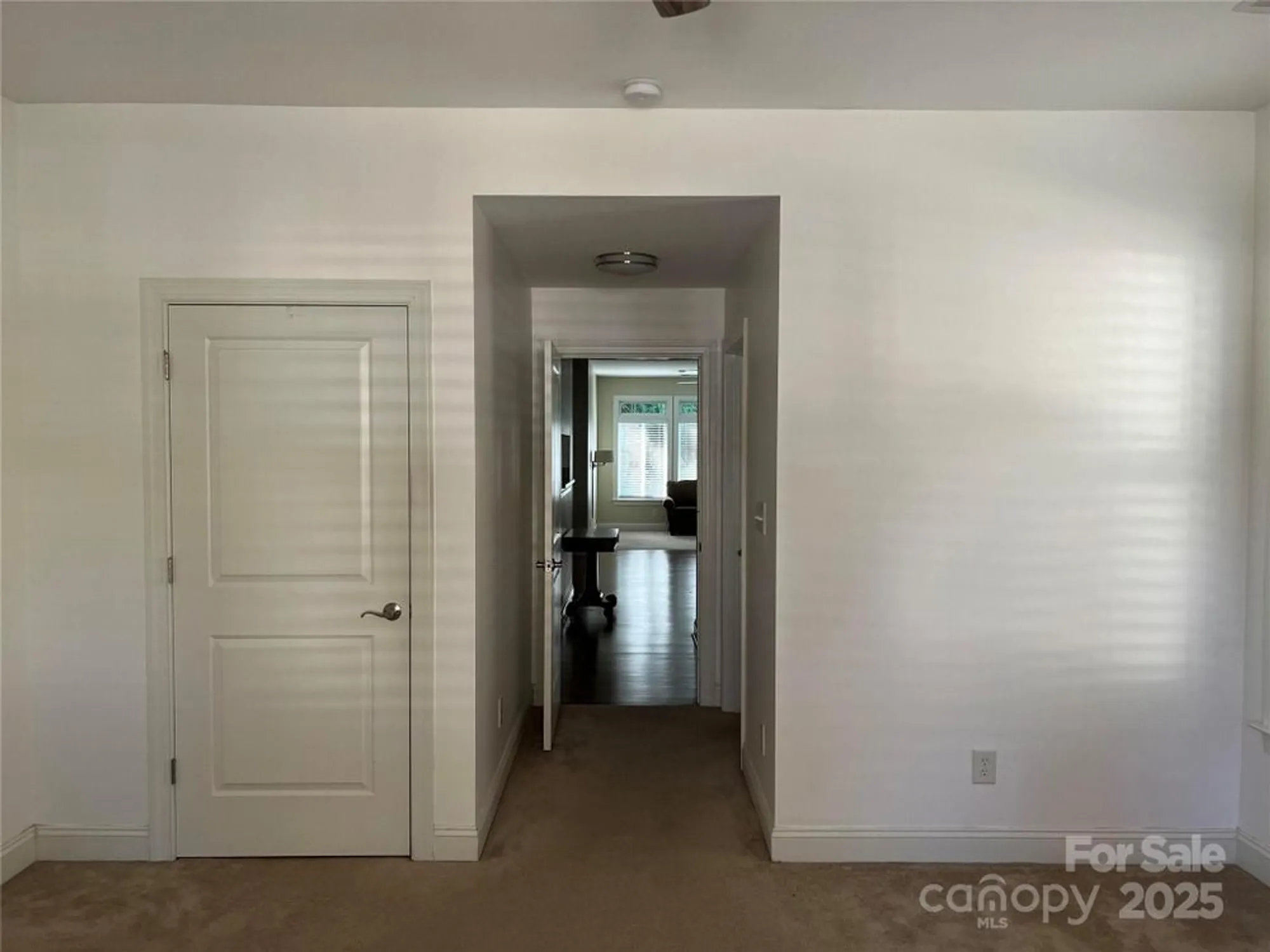 Property Slideshow image 36 of 48 | 10925 casetta dr, Matthews, NC, 28105