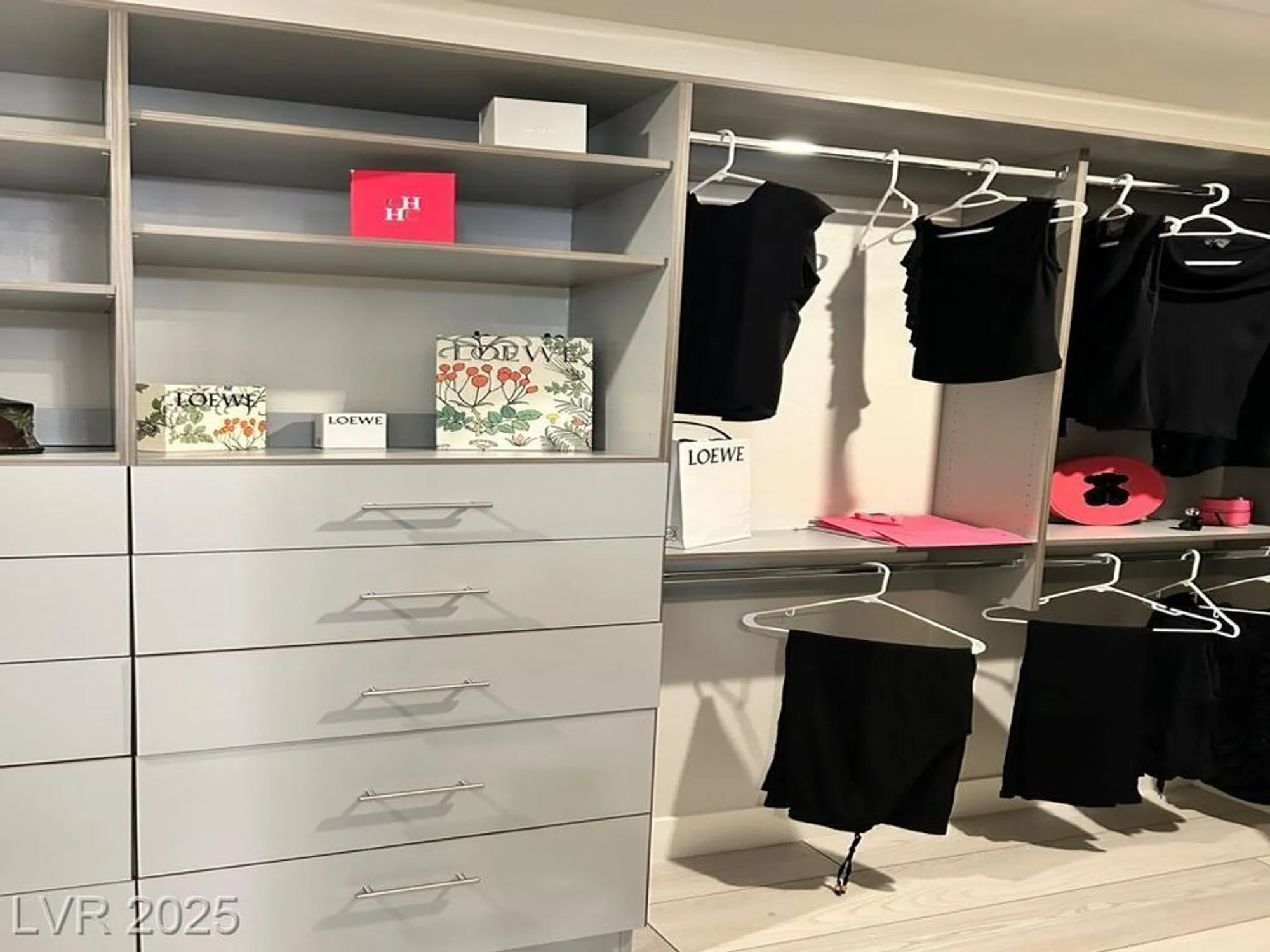 Property Slideshow image 9 of 17 | 4262 swift st, Las Vegas, NV, 89135