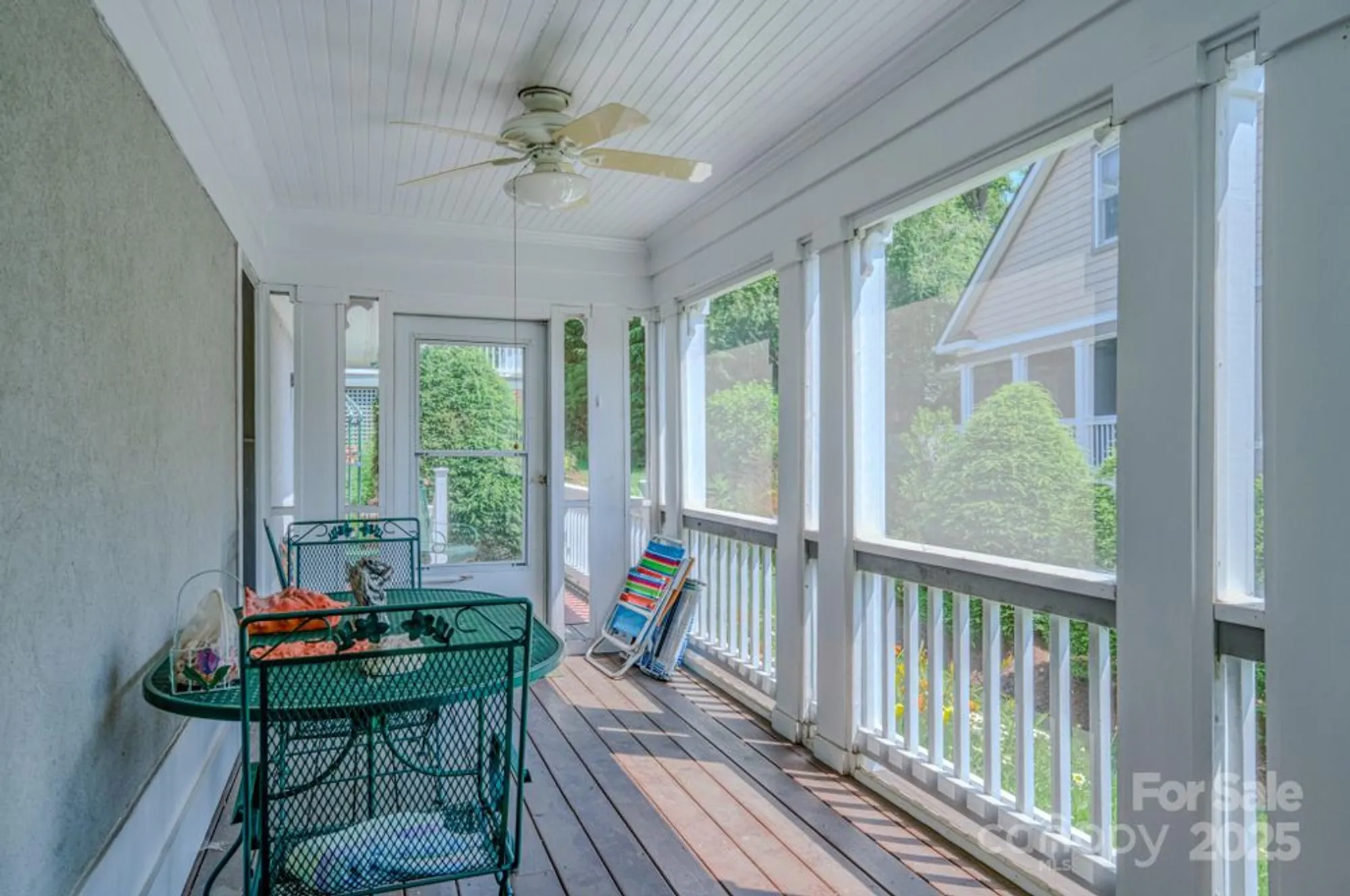 Property Slideshow image 22 of 38 | 8 creekside way, Asheville, NC, 28804