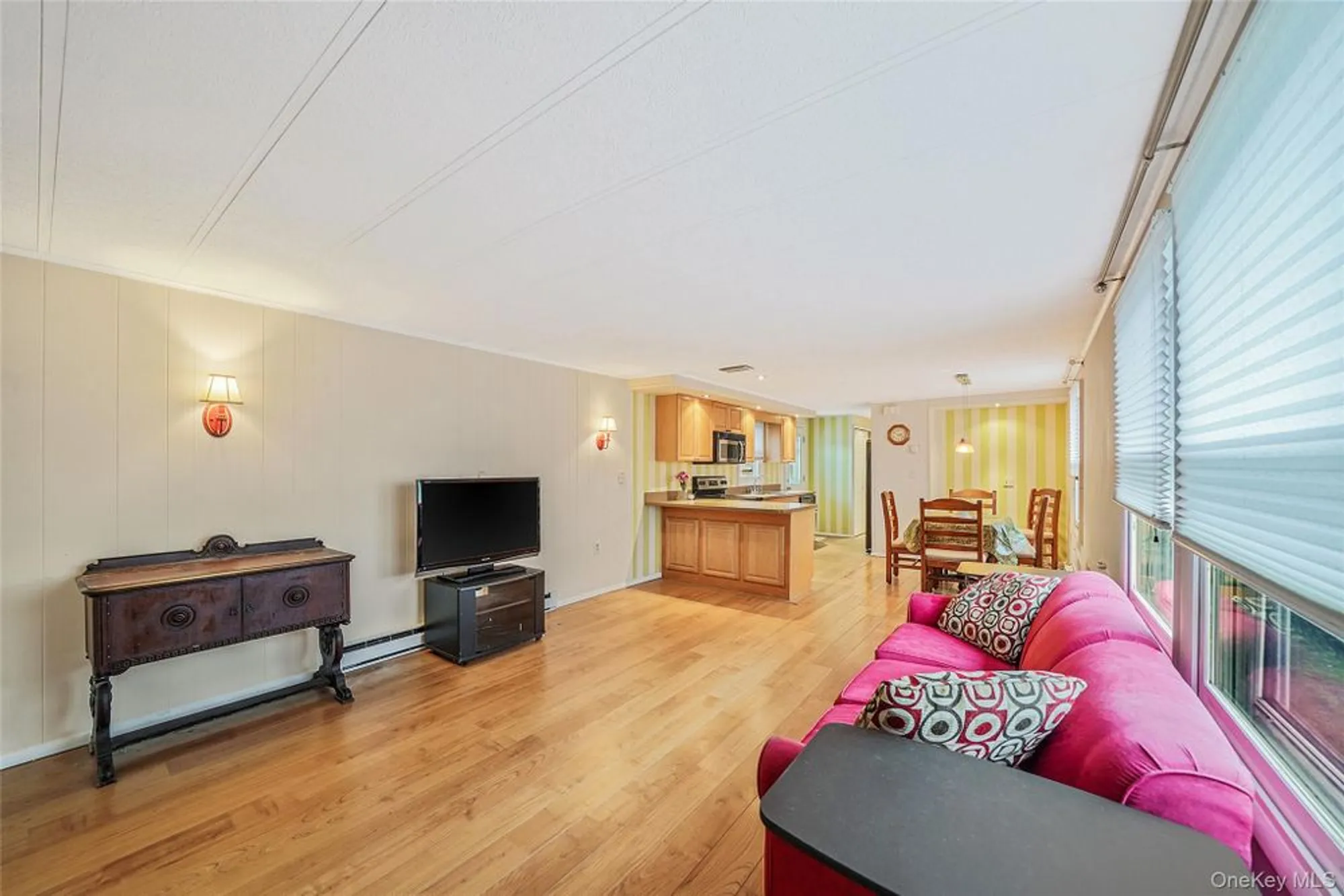 Property Slideshow image 5 of 29 | 91 village cir, Manorville, NY, 11949