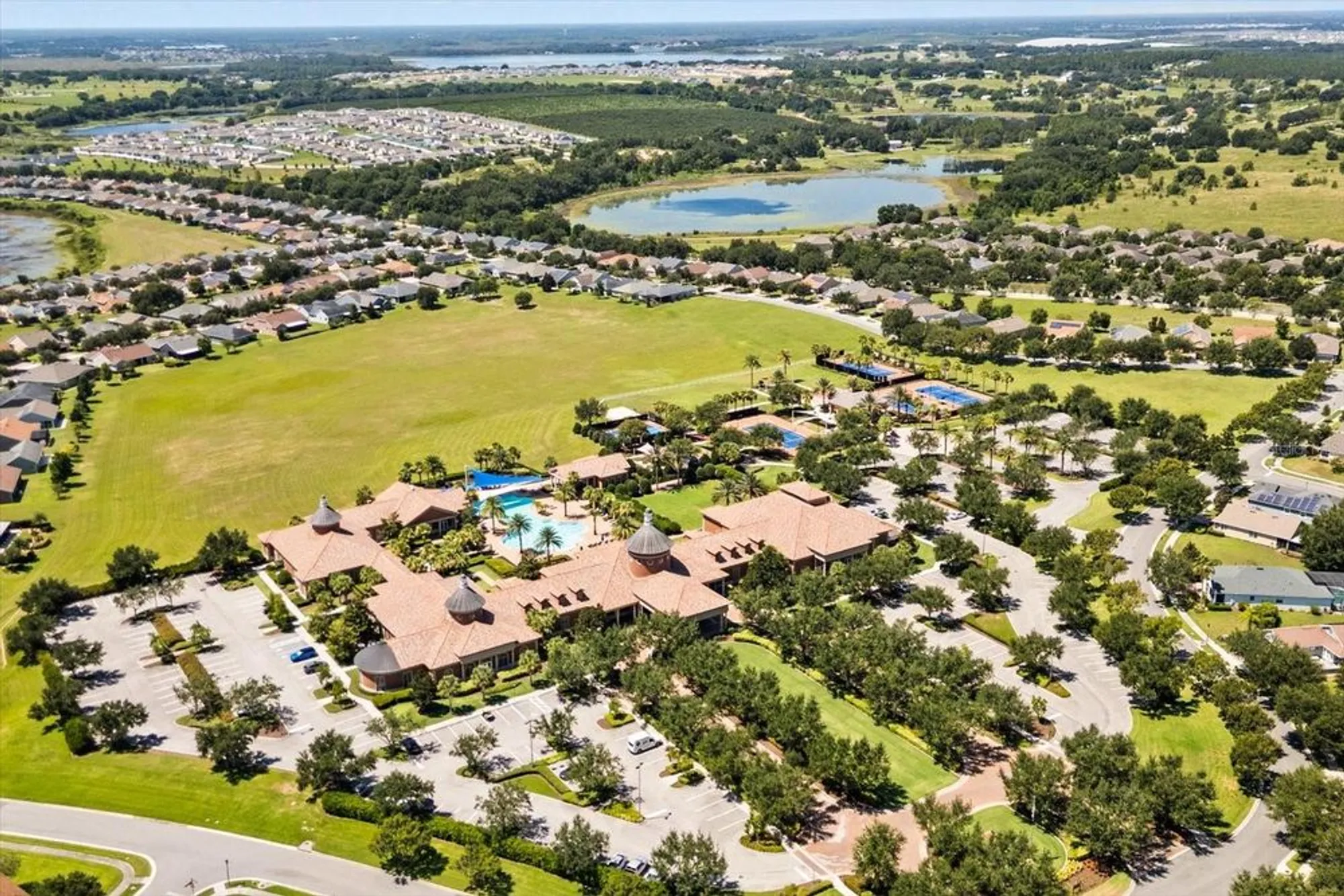 Property Slideshow image 29 of 54 | 100 silver maple rd, Groveland, FL, 34736
