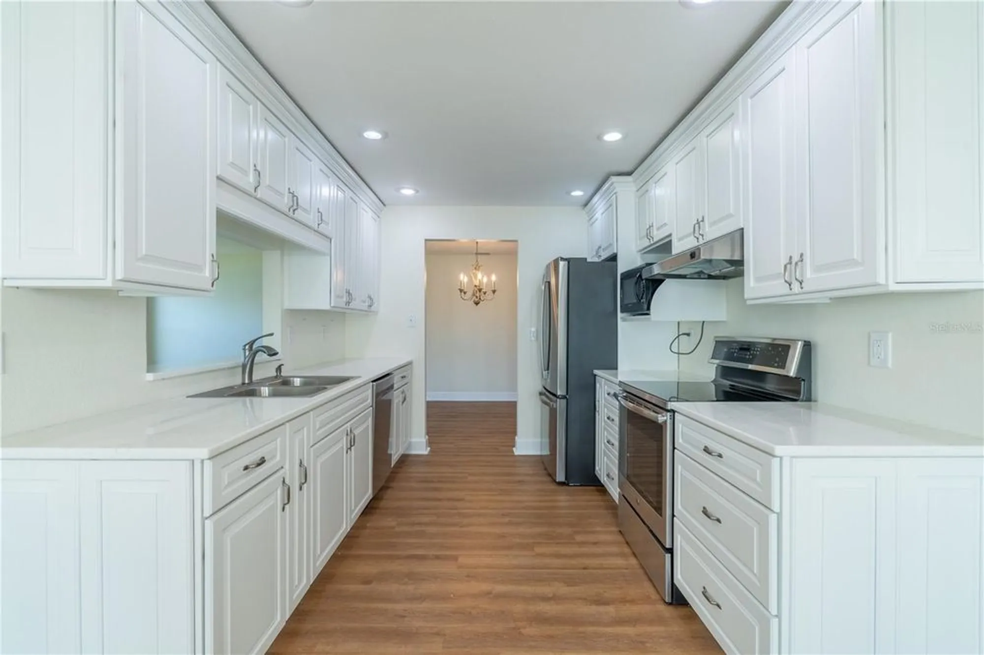 Property Slideshow image 16 of 37 | 9221 40th way n # 5, Pinellas Park, FL, 33782