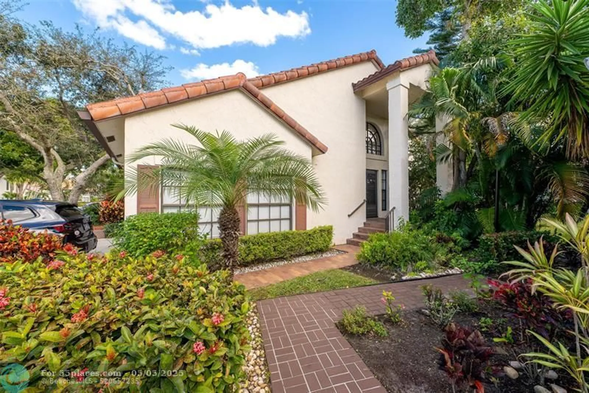 Property Slideshow image 28 of 38 | 3022 lucerne park dr, Greenacres, FL, 33467