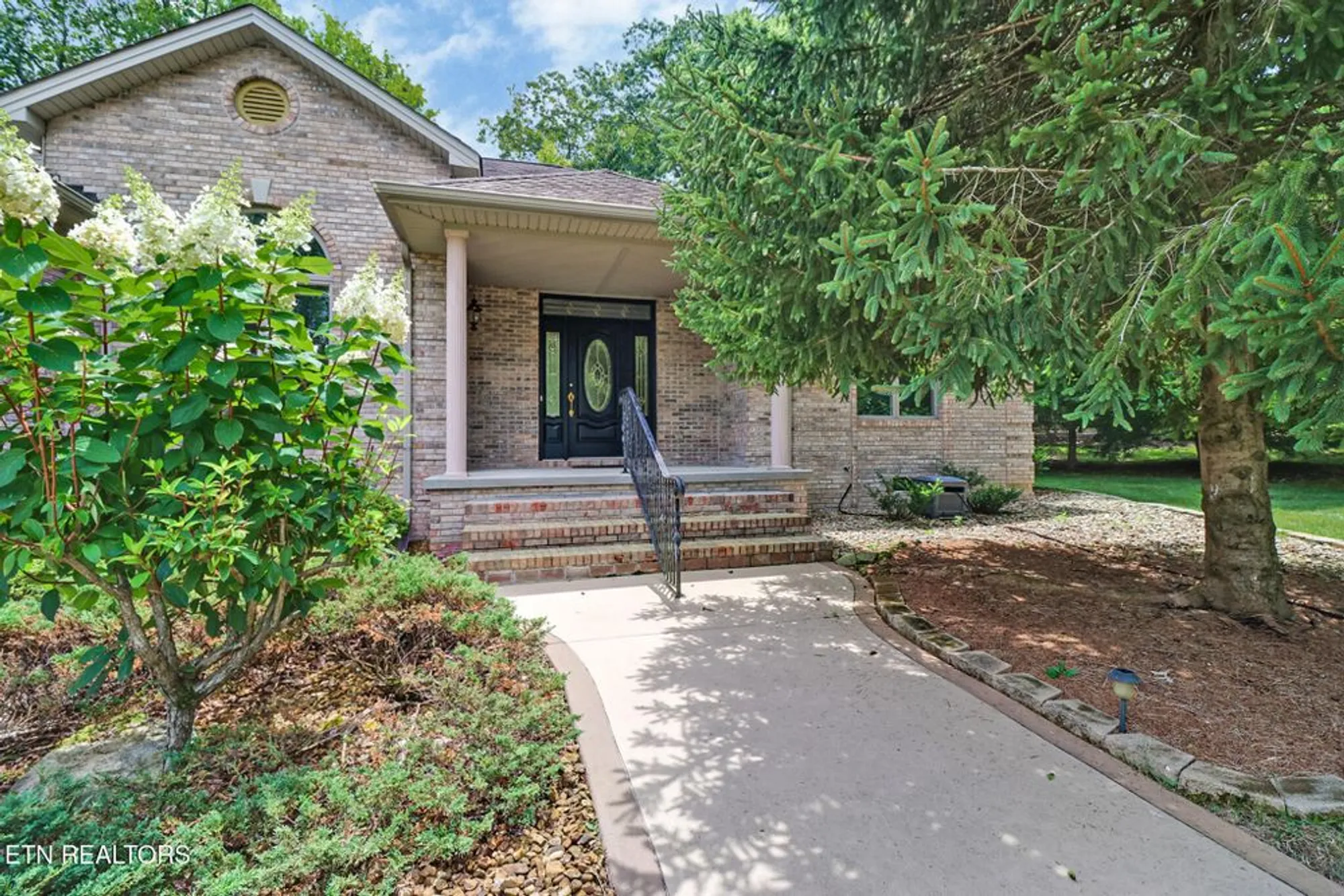 Property Slideshow image 9 of 35 | 163 havenridge cir, Crossville, TN, 38558